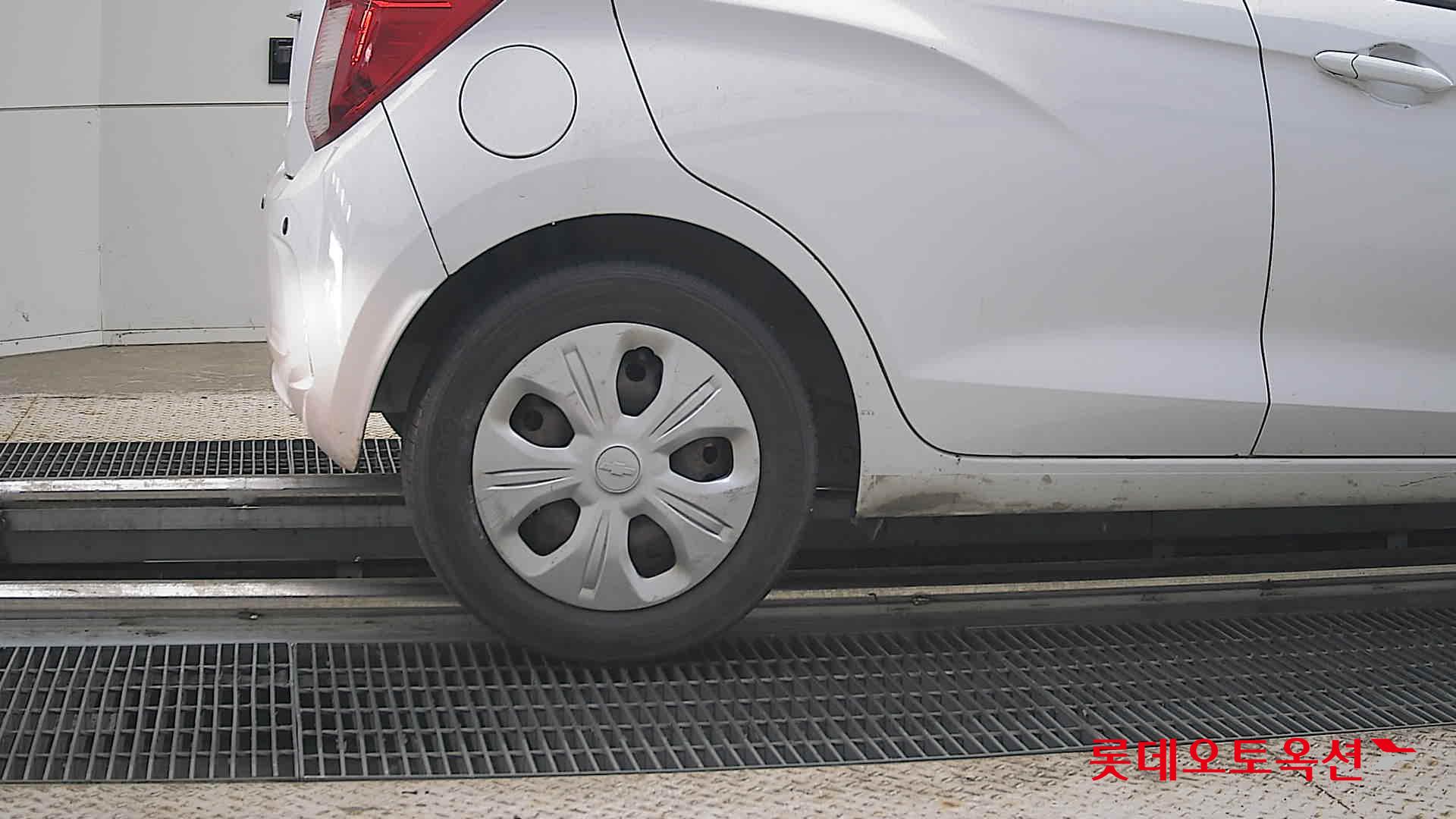 2019 - chevrolet spark