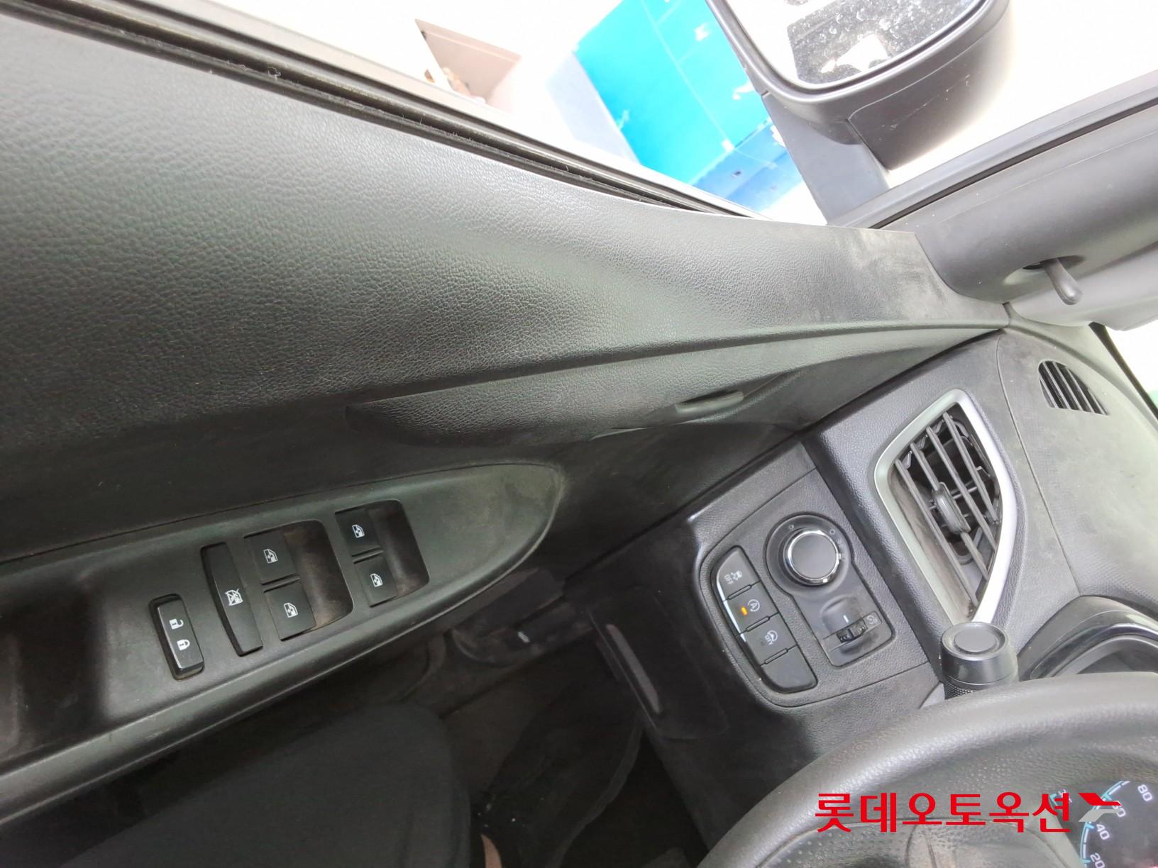 2019 - chevrolet spark