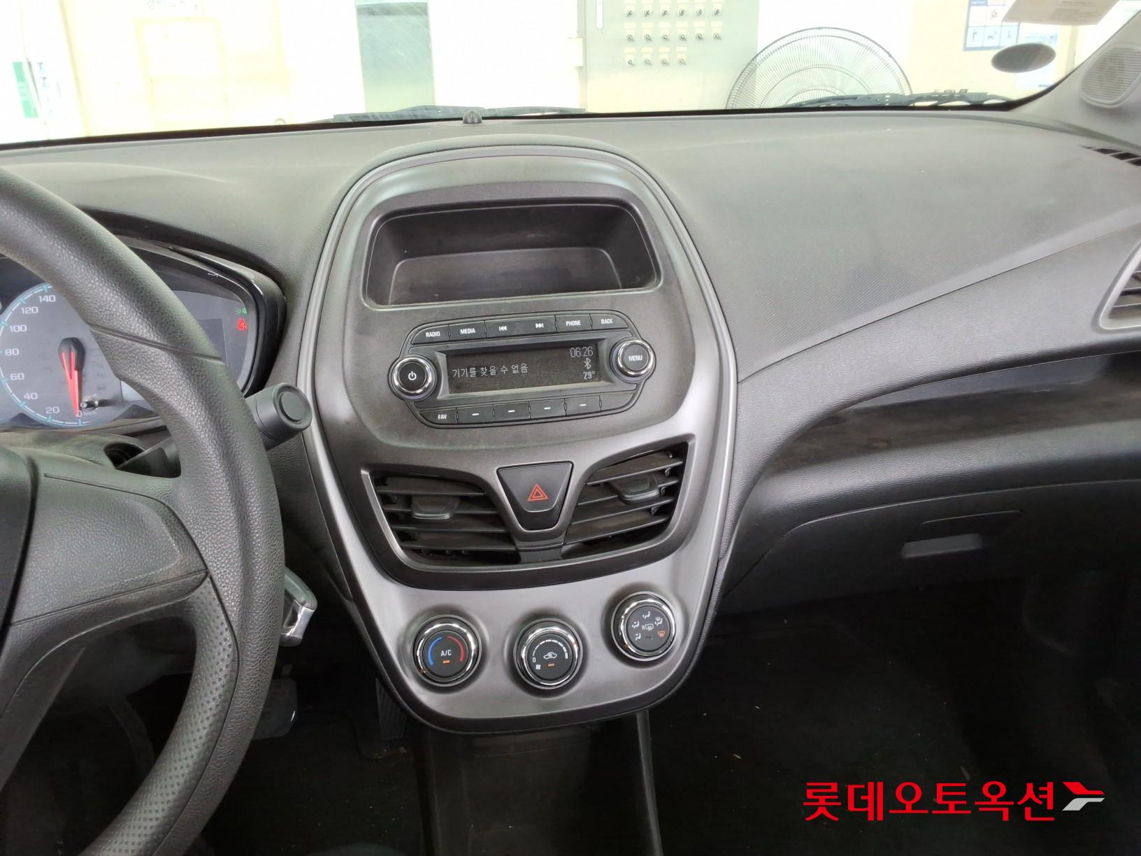 2019 - chevrolet spark