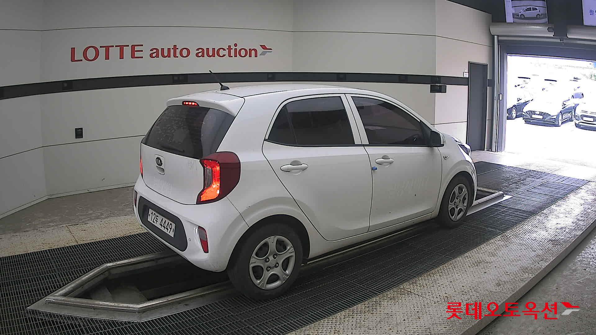 2019 - kia morning