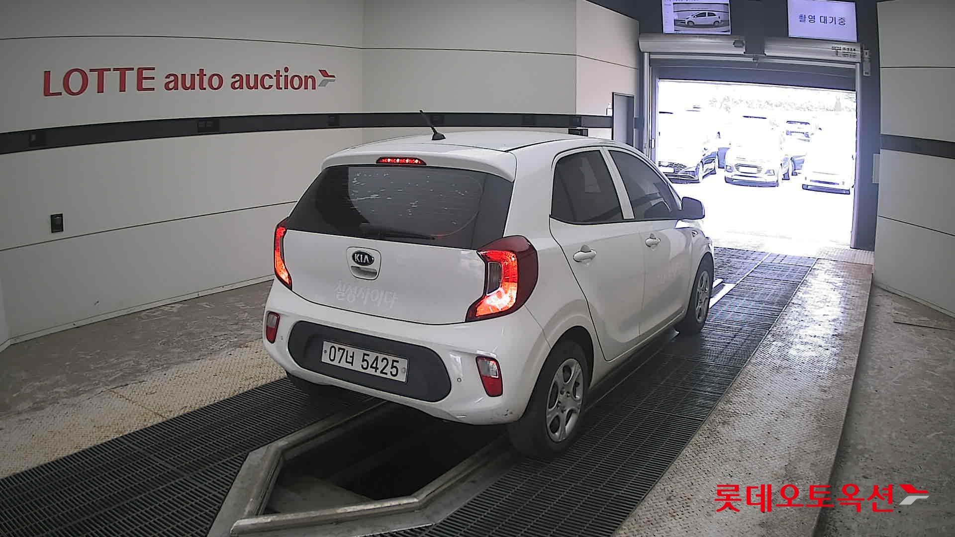2019 - kia morning