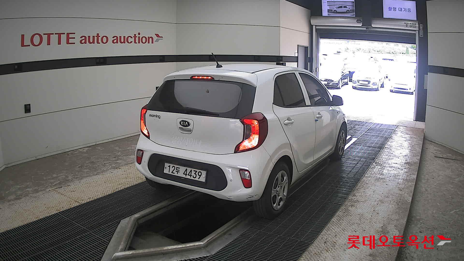 2019 - kia morning