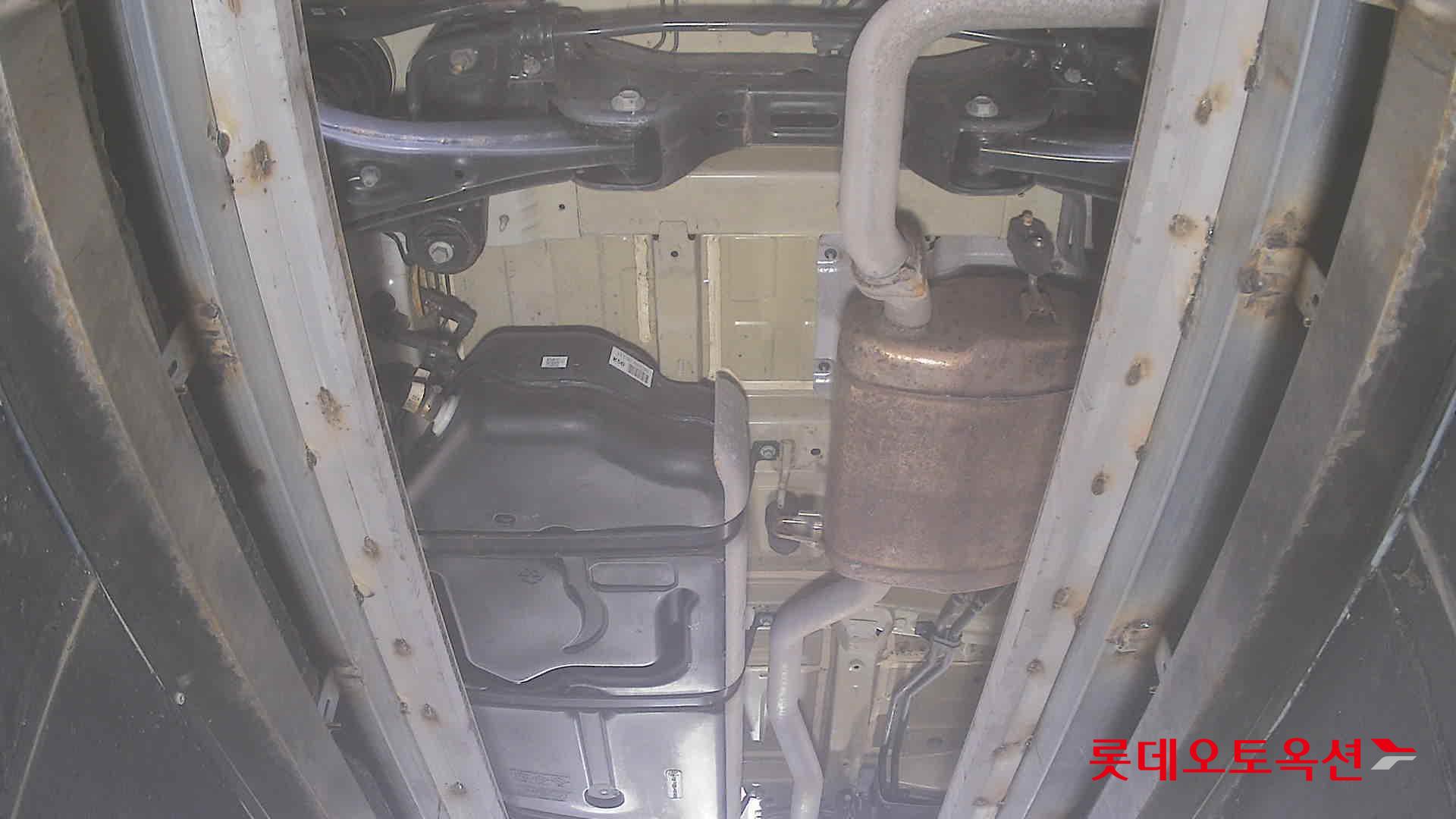 2023 - kia carnival