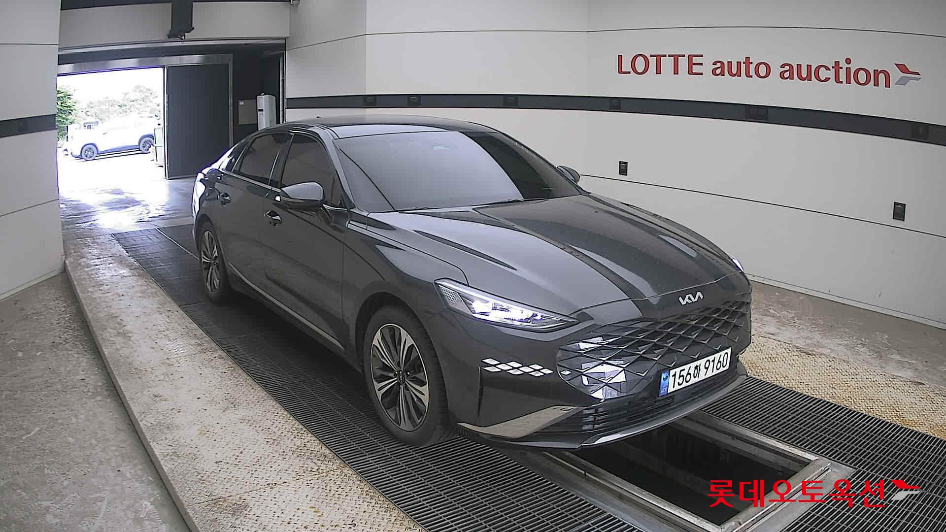 2023 - kia k8