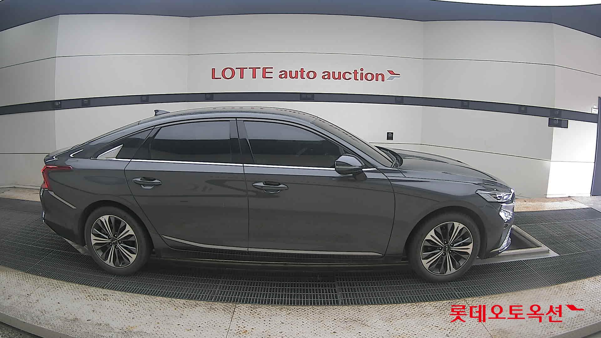 2023 - kia k8