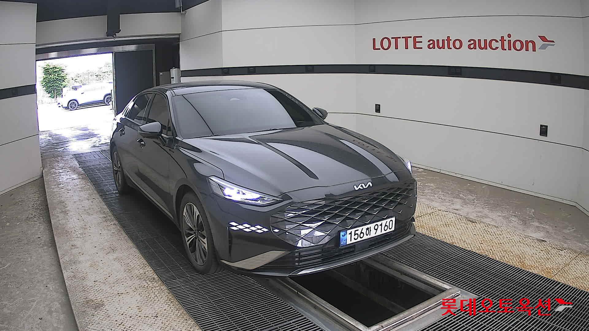 2023 - kia k8