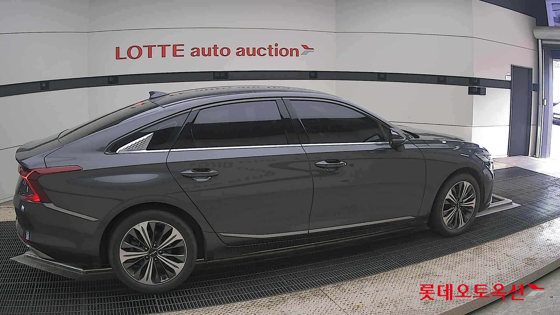 2023 - kia k8