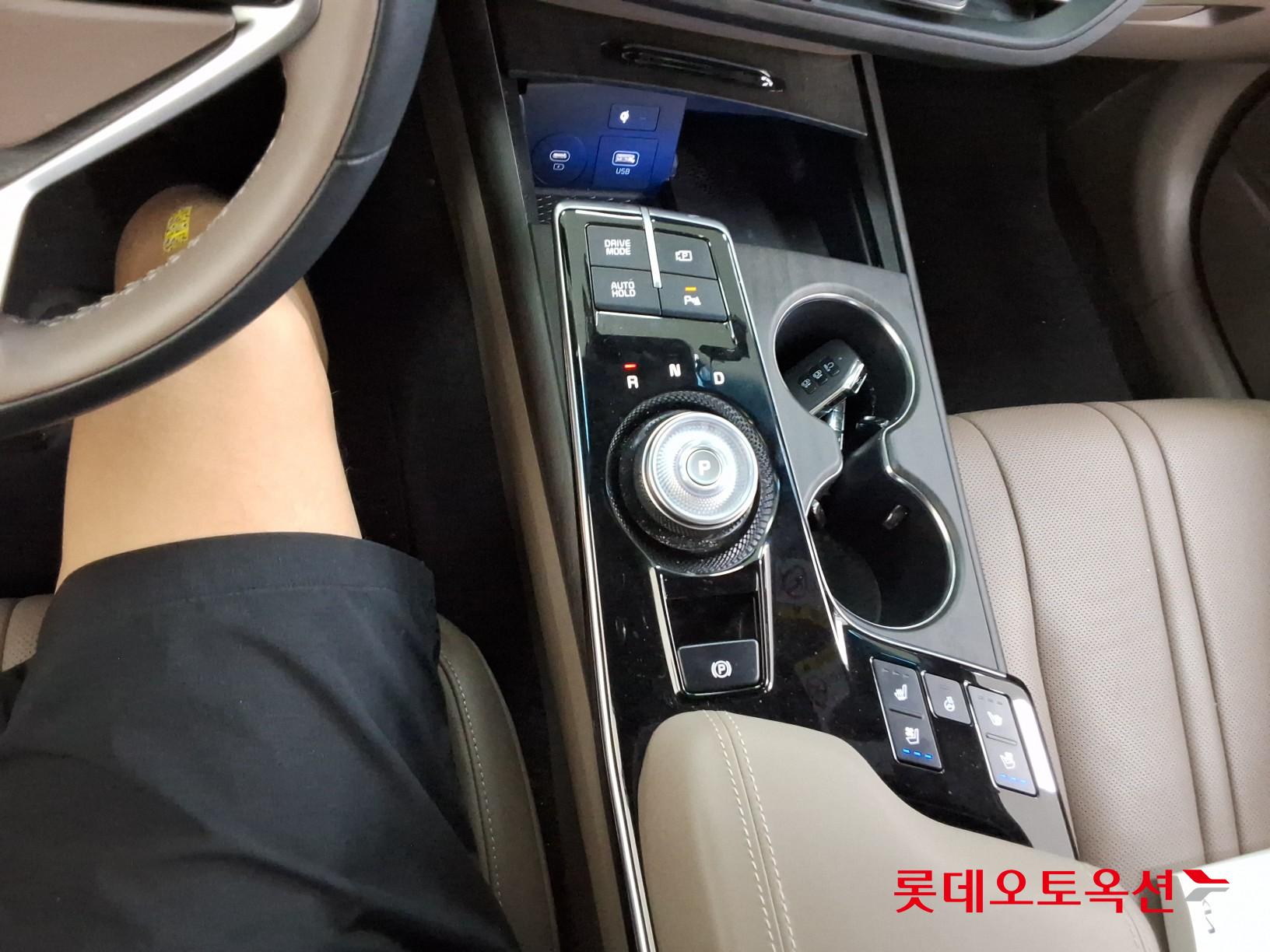 2023 - kia k8