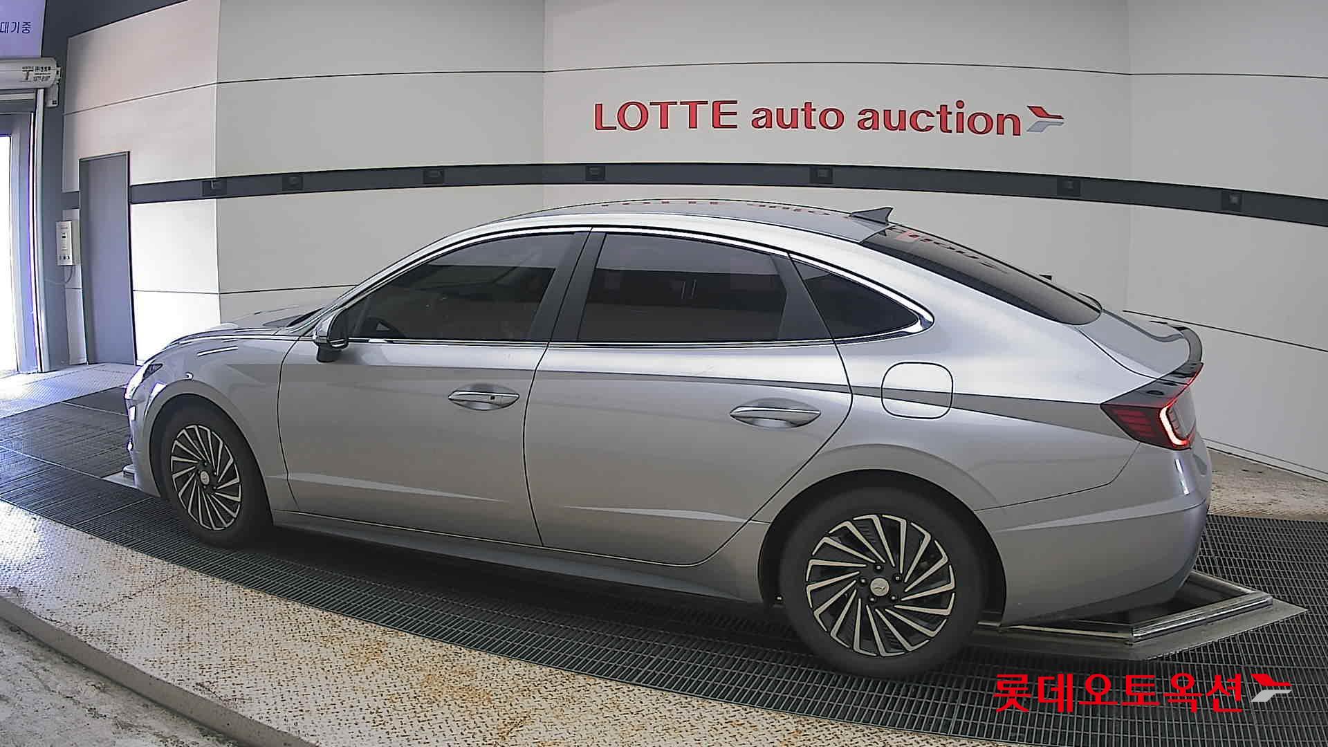 2021 - hyundai sonata