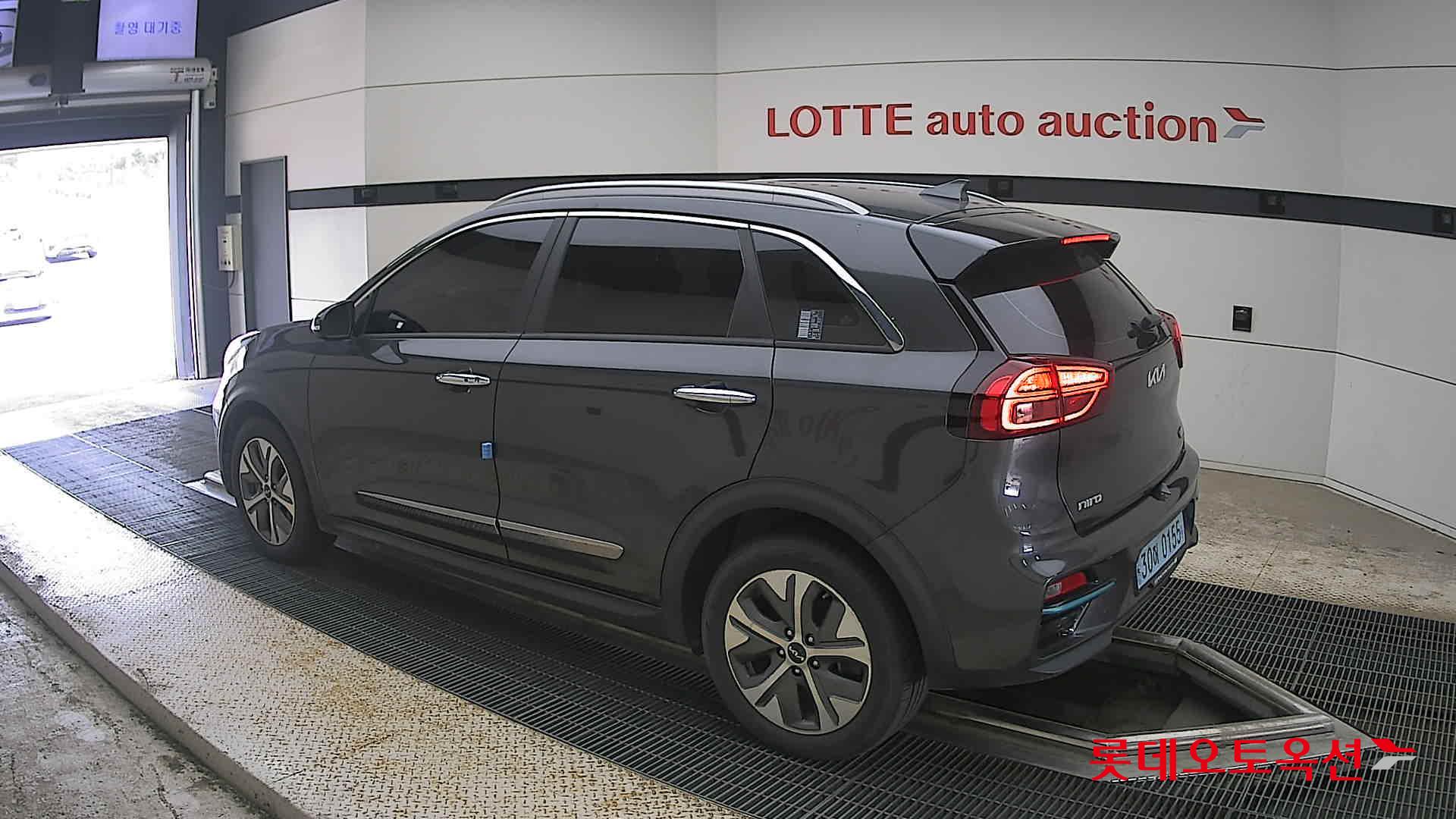 2022 - kia niro