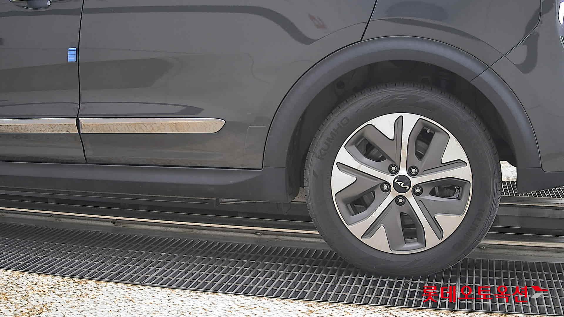 2022 - kia niro