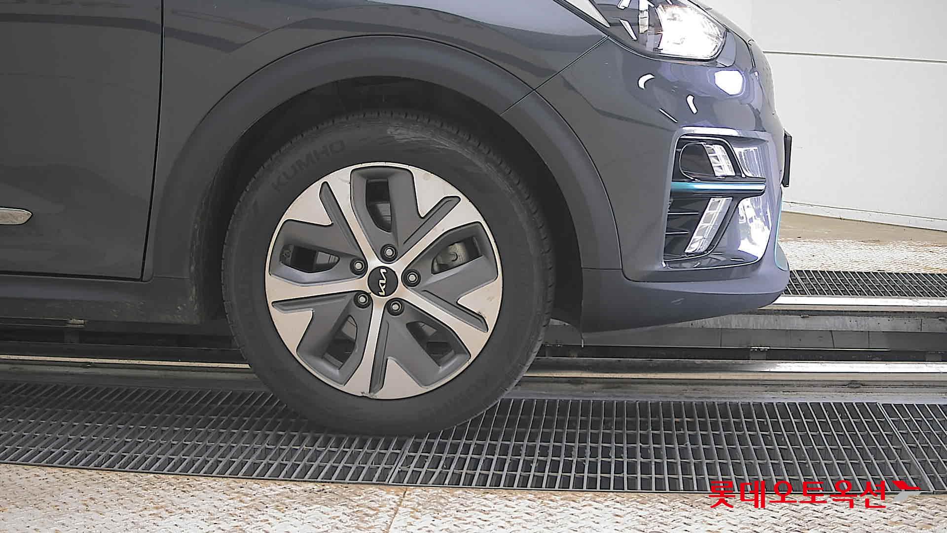 2022 - kia niro