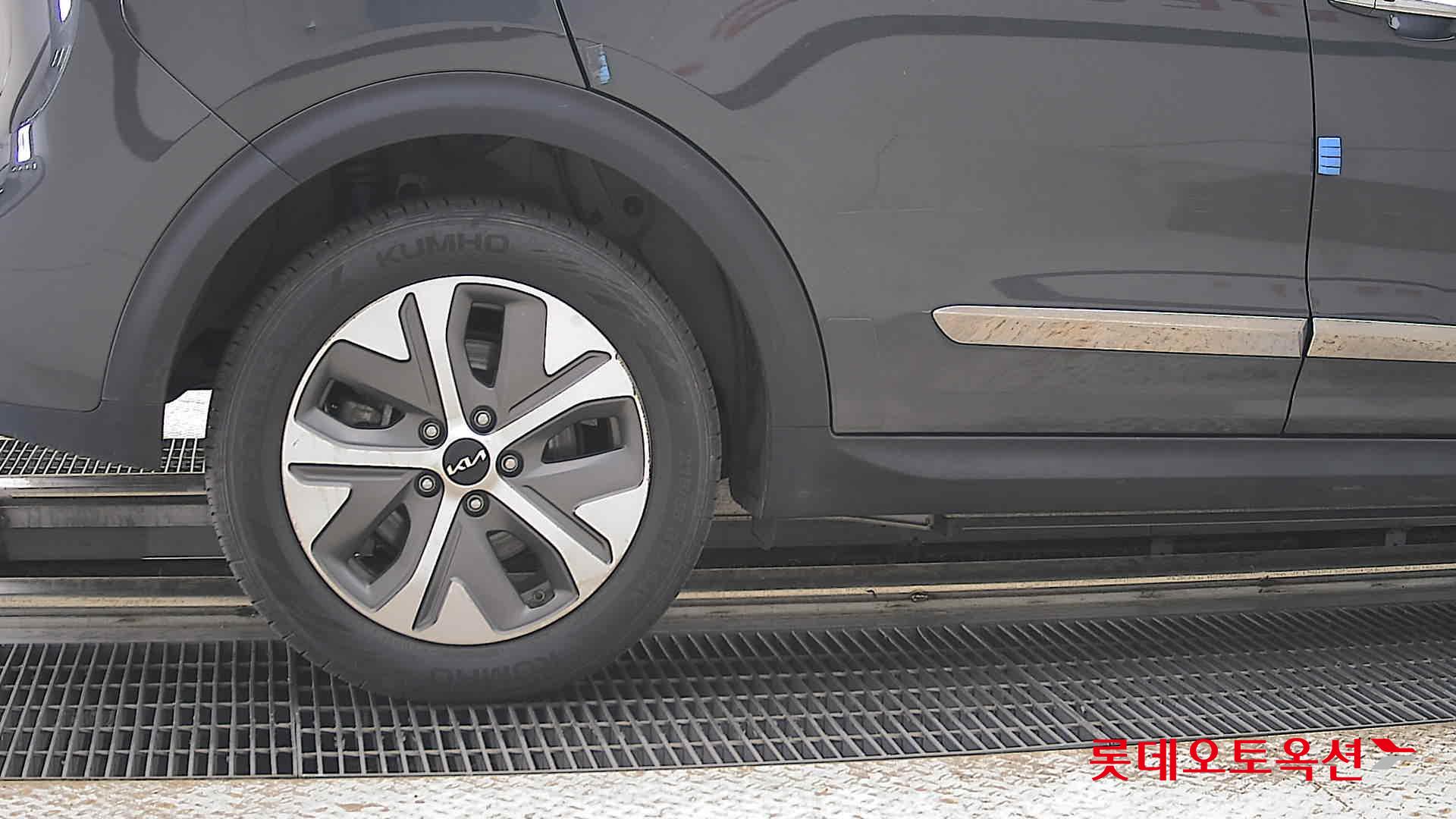 2022 - kia niro