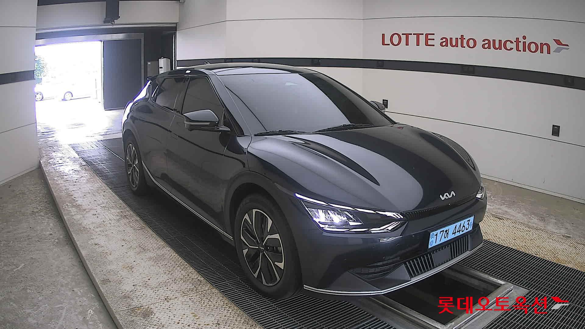 2022 - kia ev6