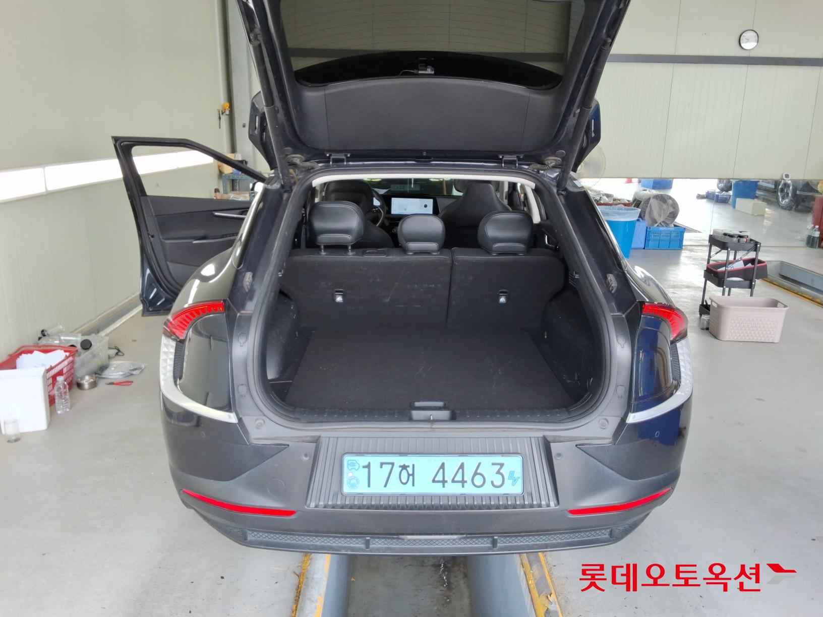 2022 - kia ev6