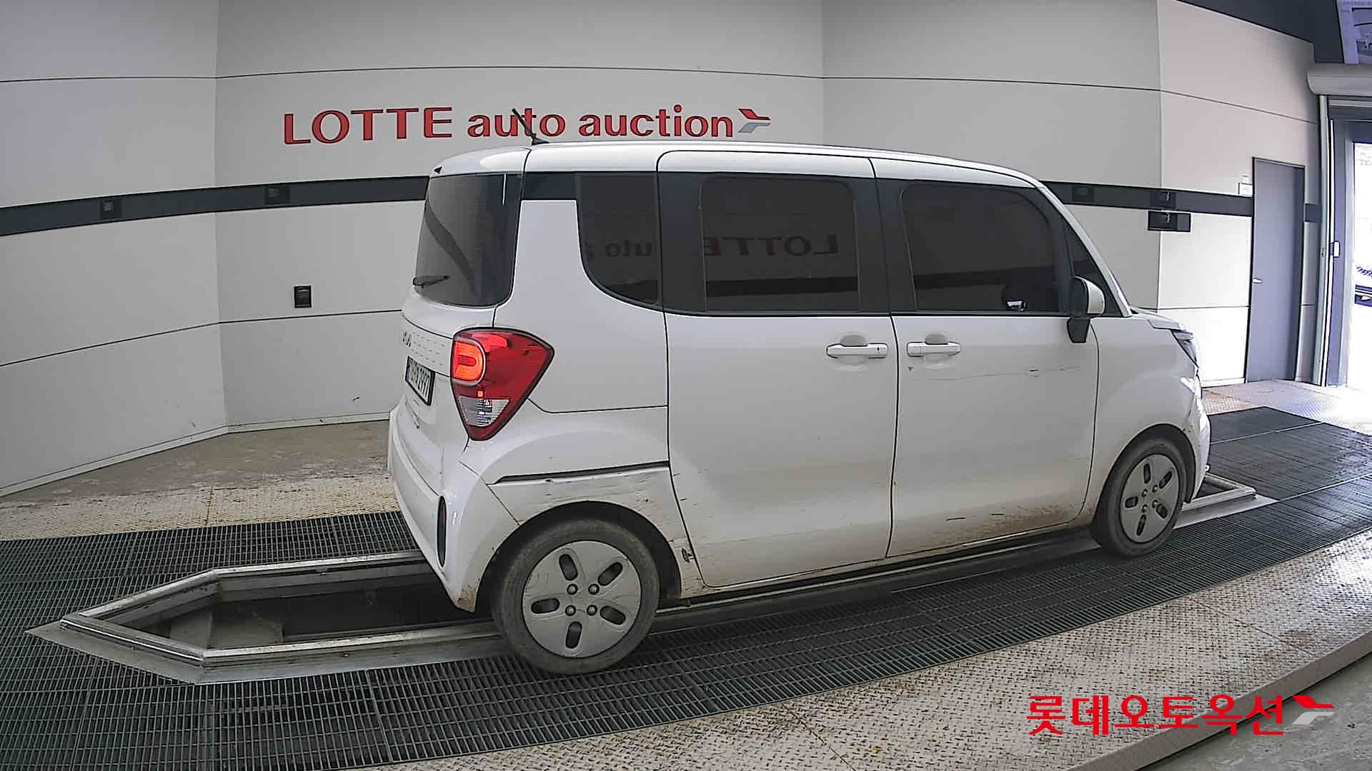 2022 - kia ray