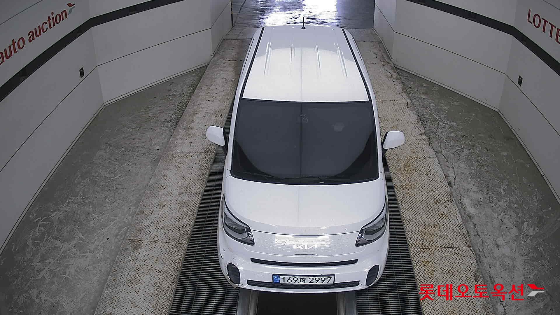 2022 - kia ray