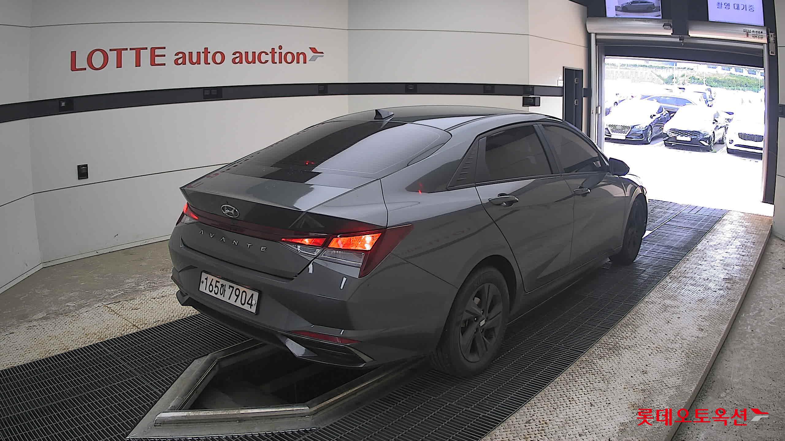 2023 - hyundai avante