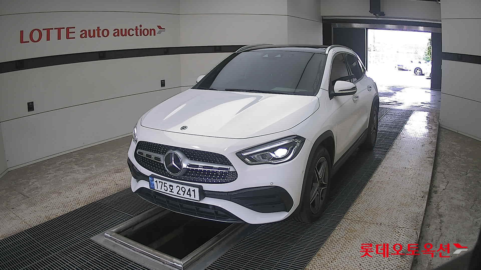 2023 - bmw gla250