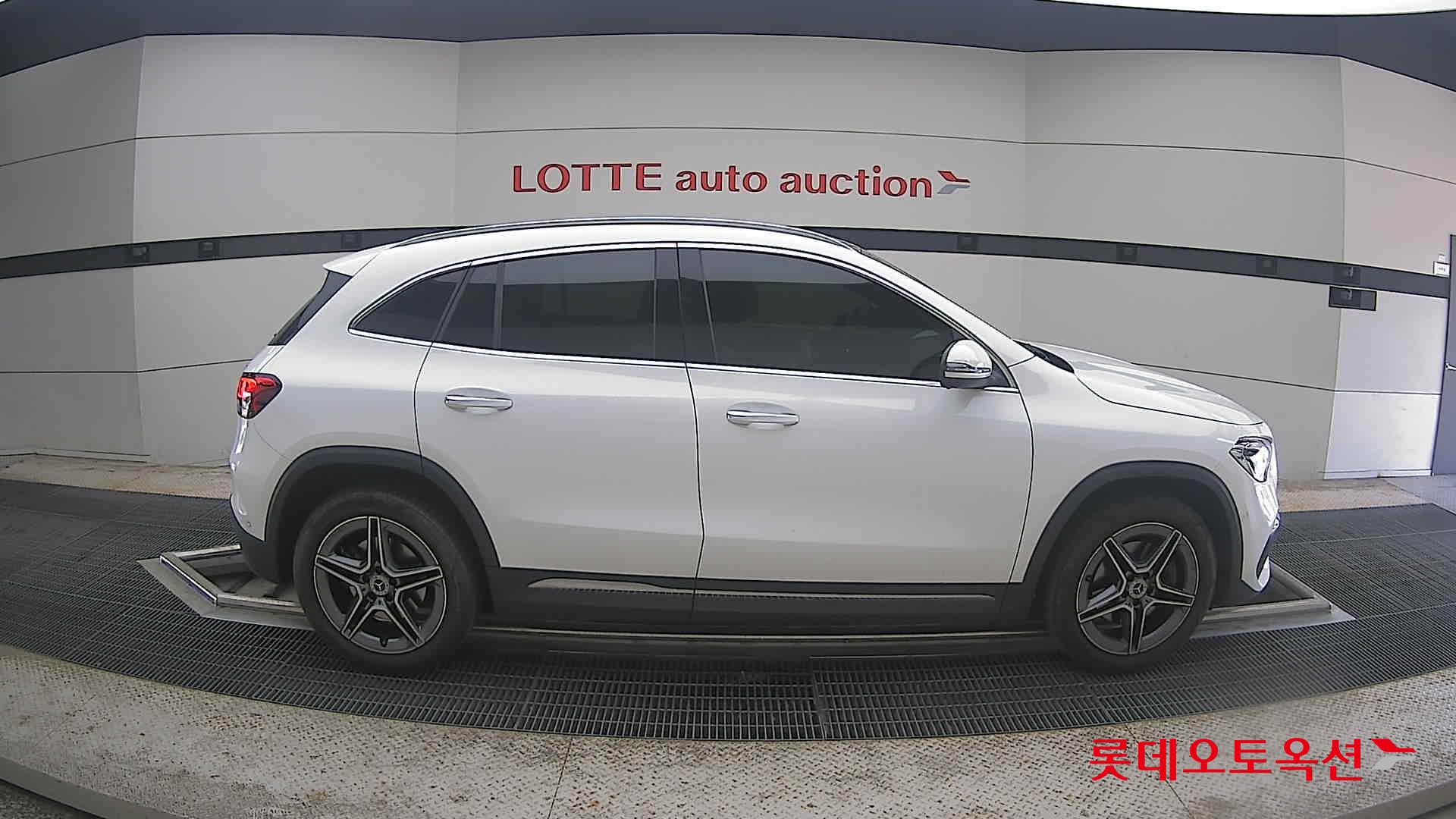 2023 - bmw gla250