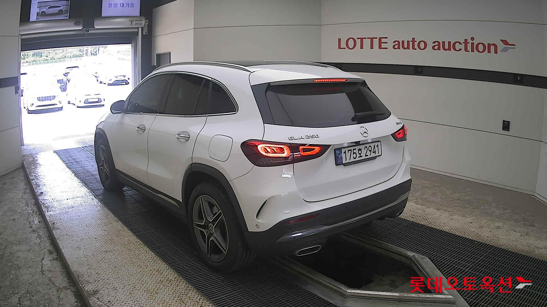 2023 - bmw gla250