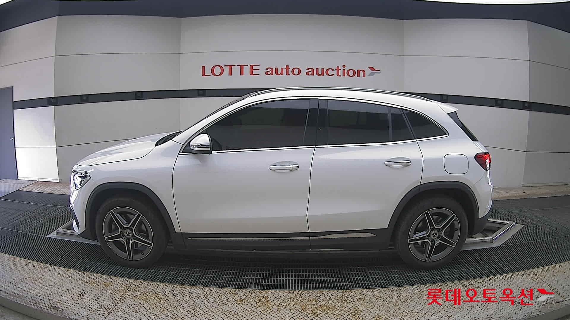 2023 - bmw gla250