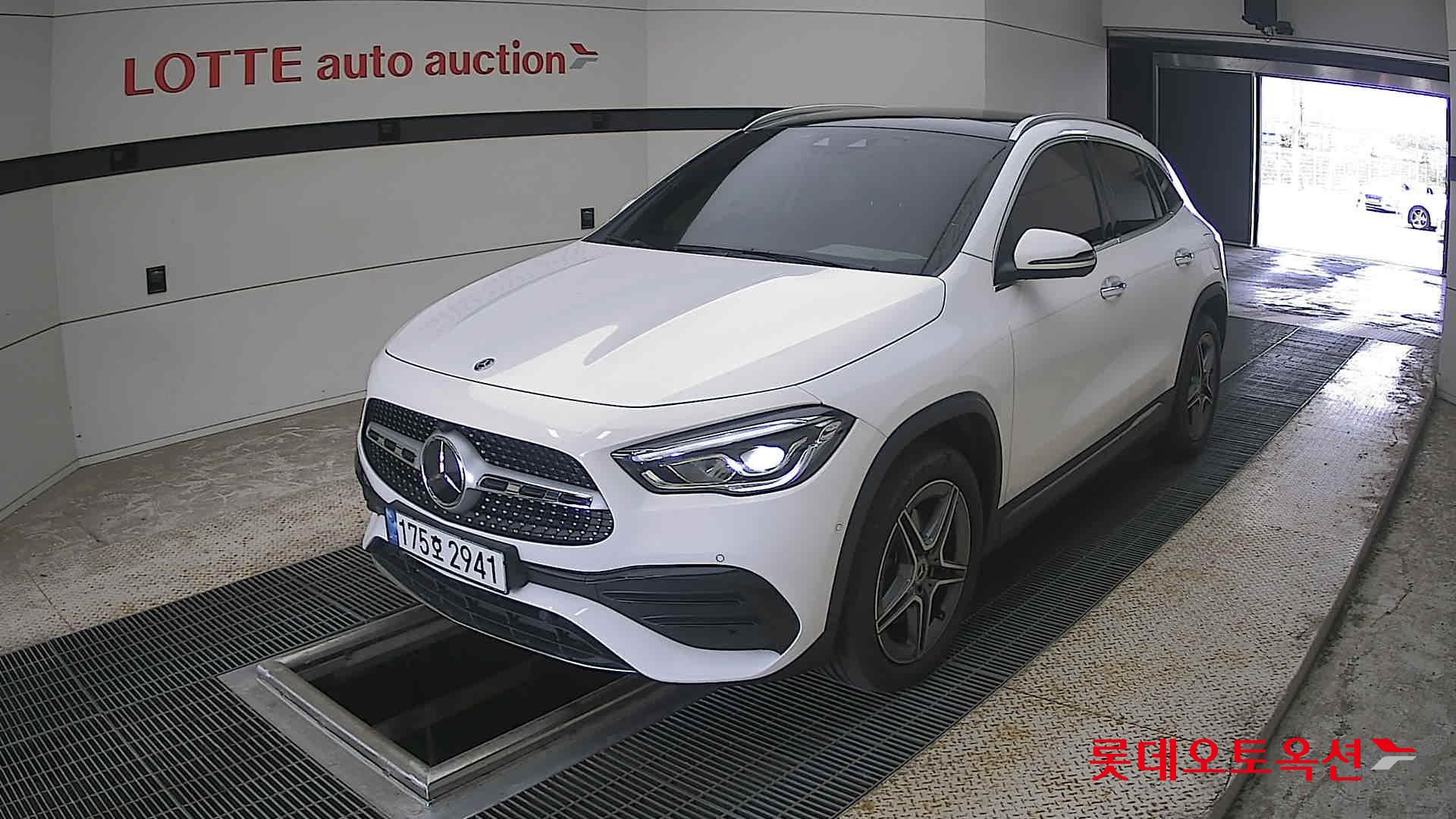 2023 - bmw gla250