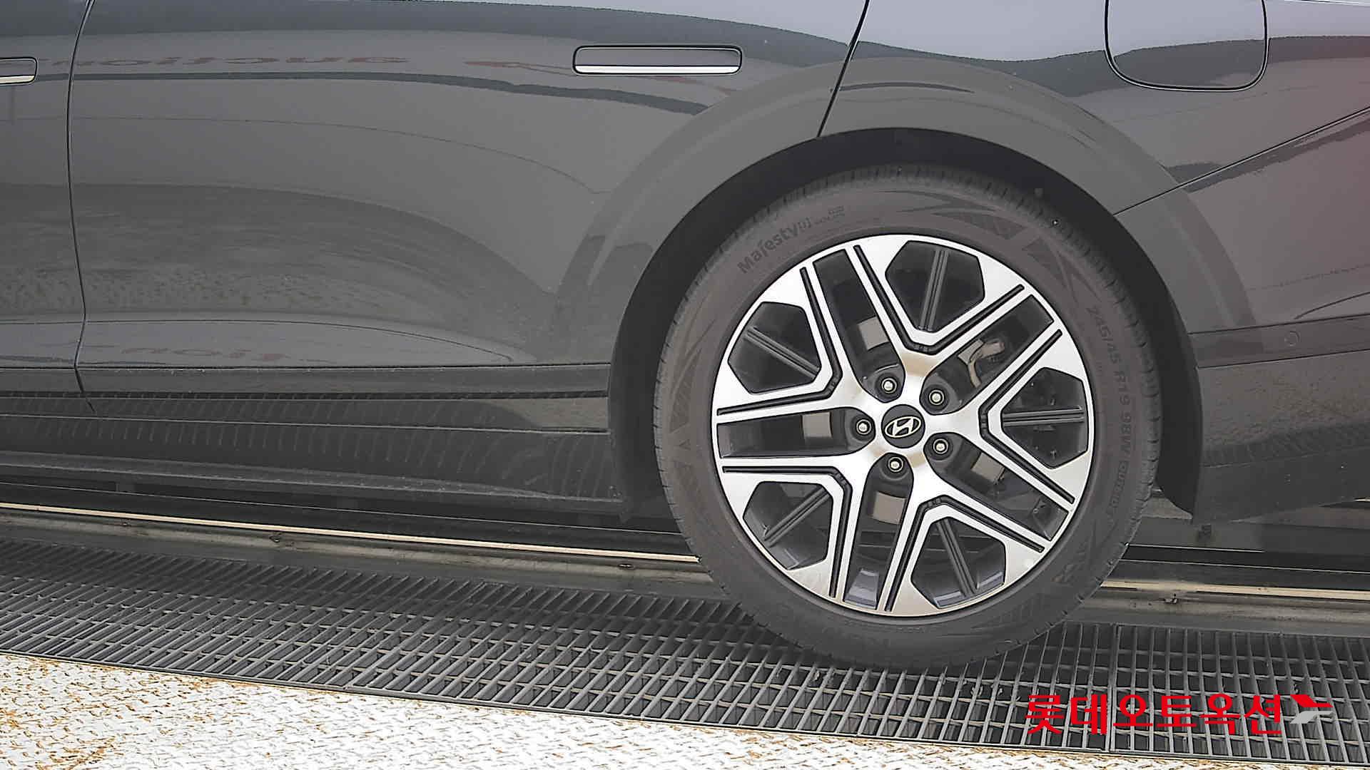 2023 - hyundai grandeur