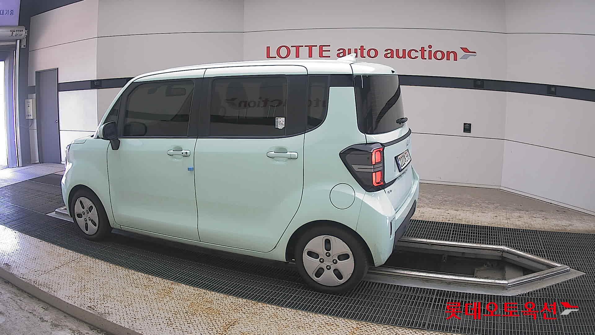 2024 - kia ray