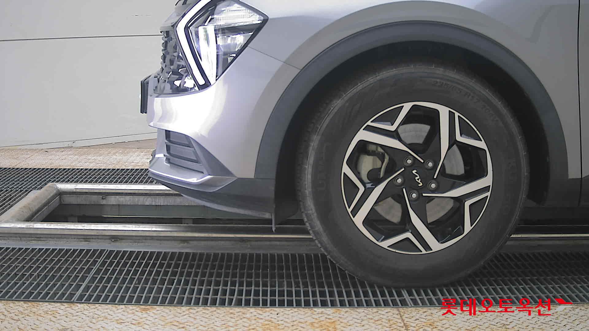 2022 - kia sportage