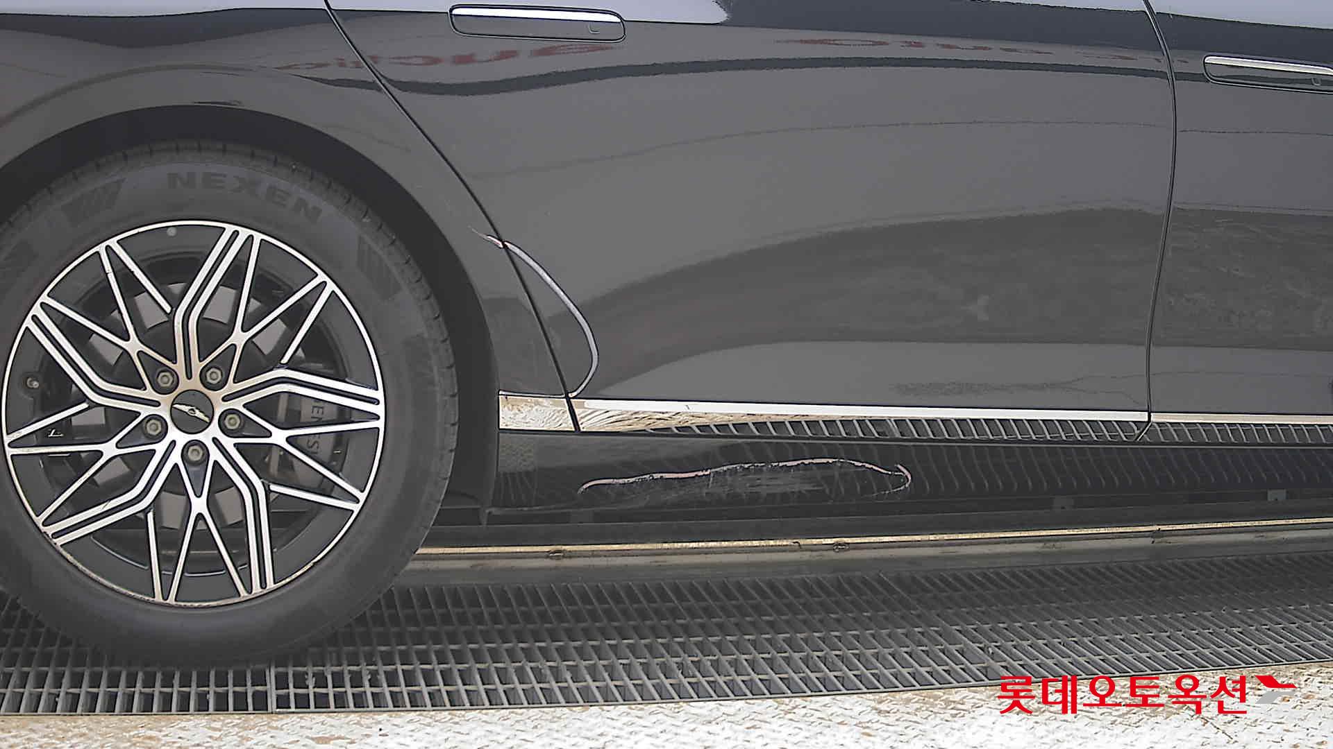 2022 - genesis g90