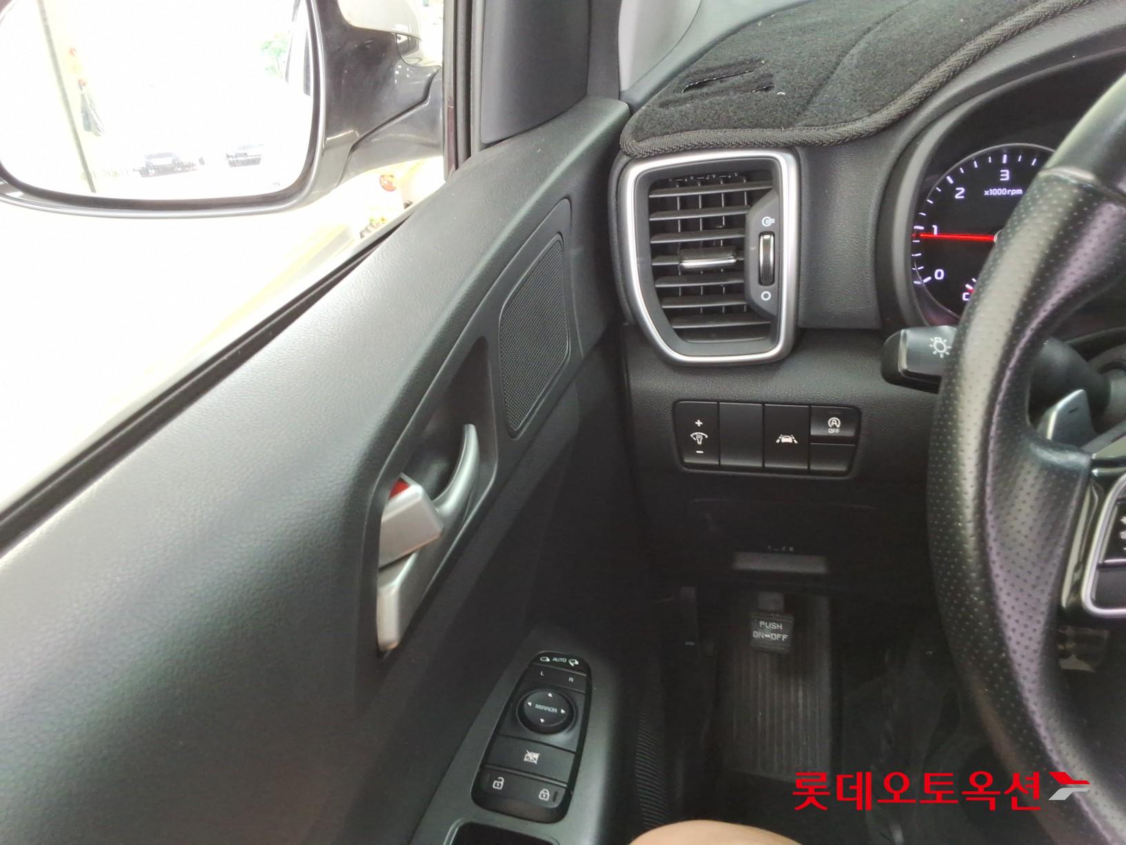 2019 - kia sportage