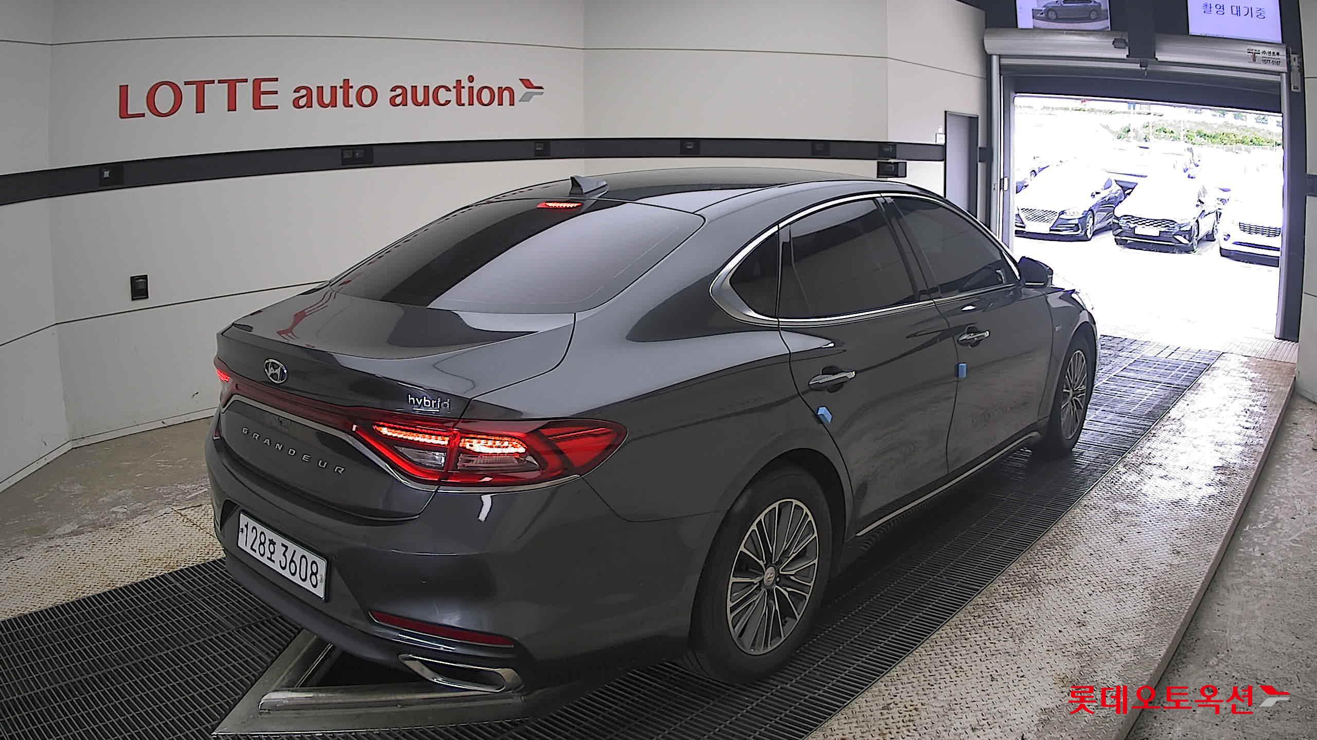 2019 - hyundai grandeur