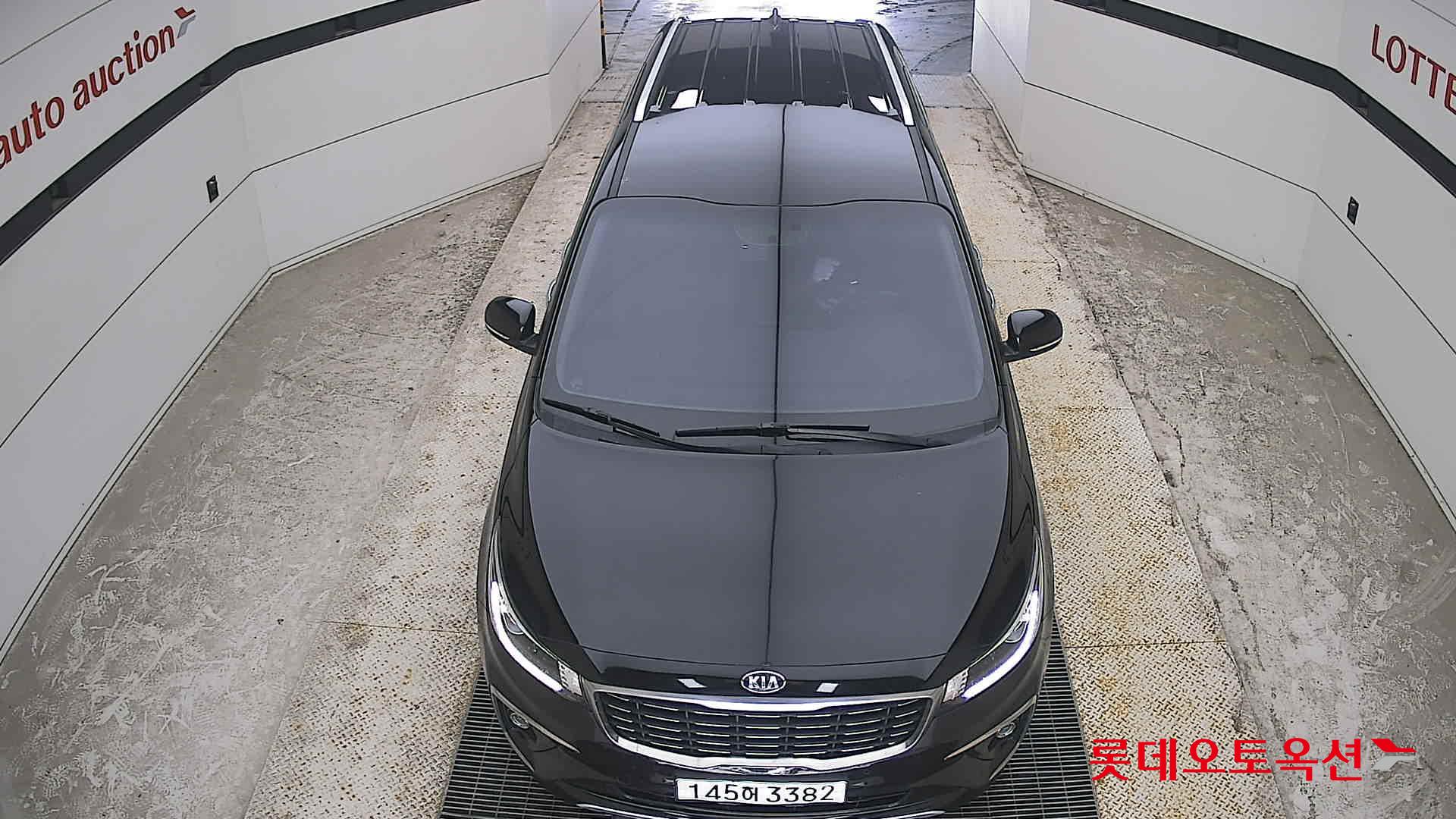 2020 - kia carnival