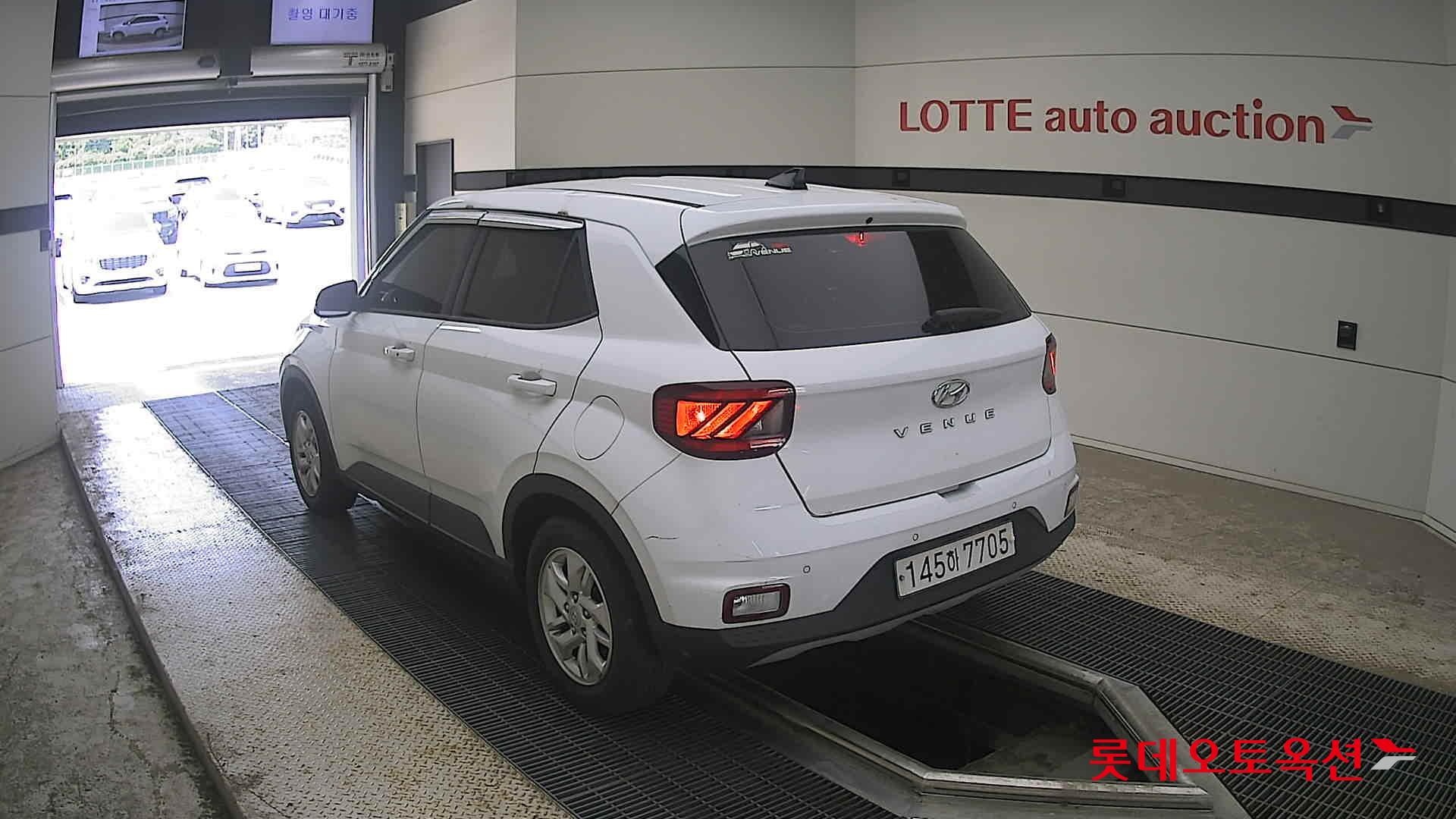 2020 - hyundai venue