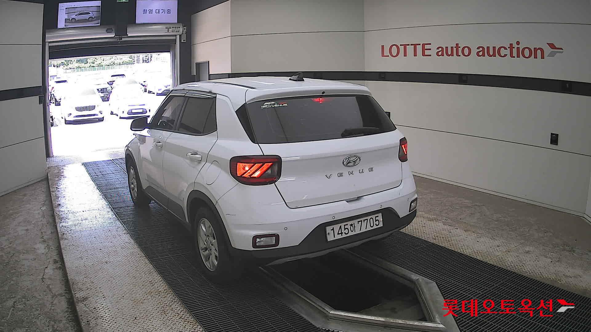 2020 - hyundai venue