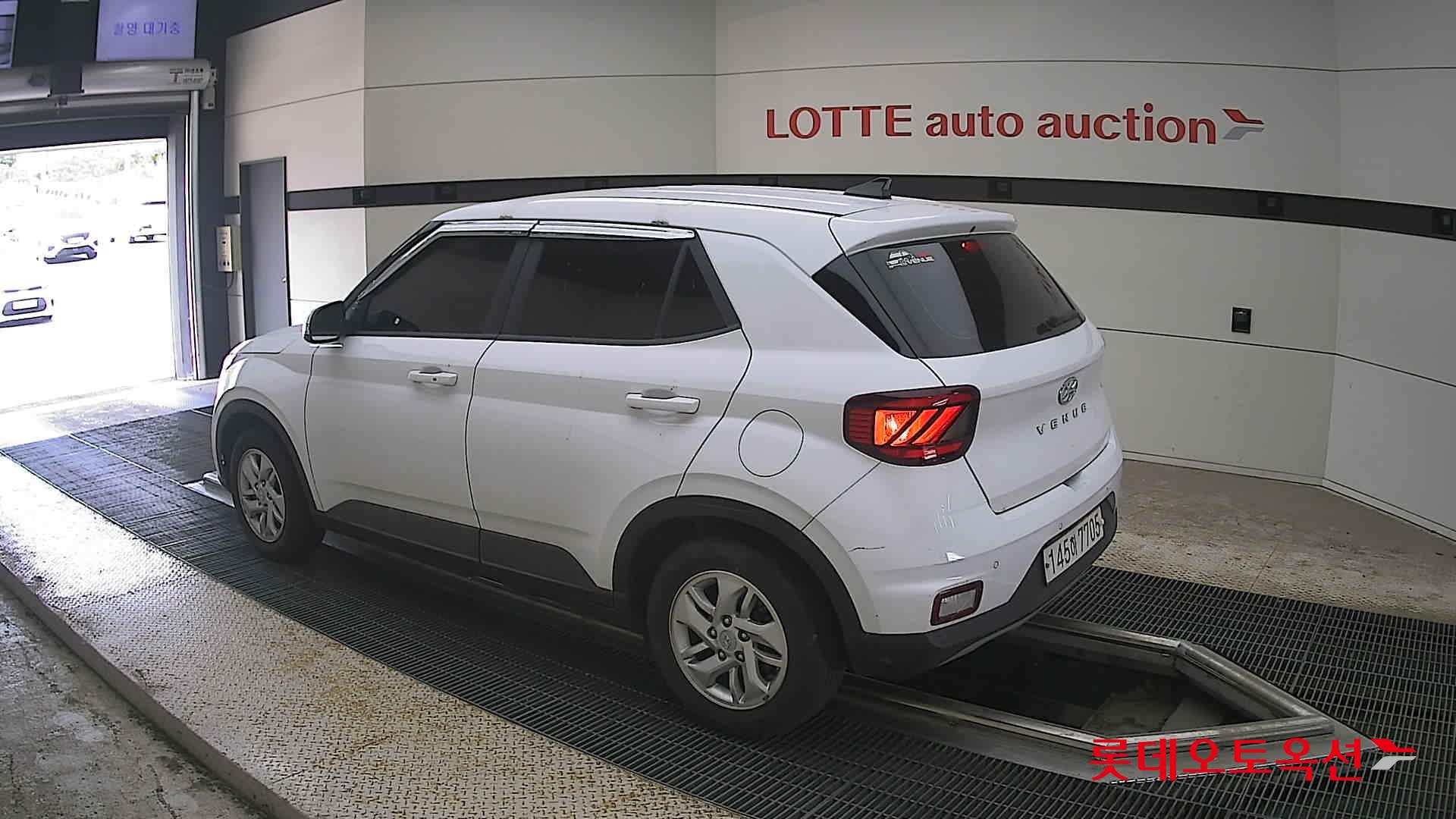 2020 - hyundai venue