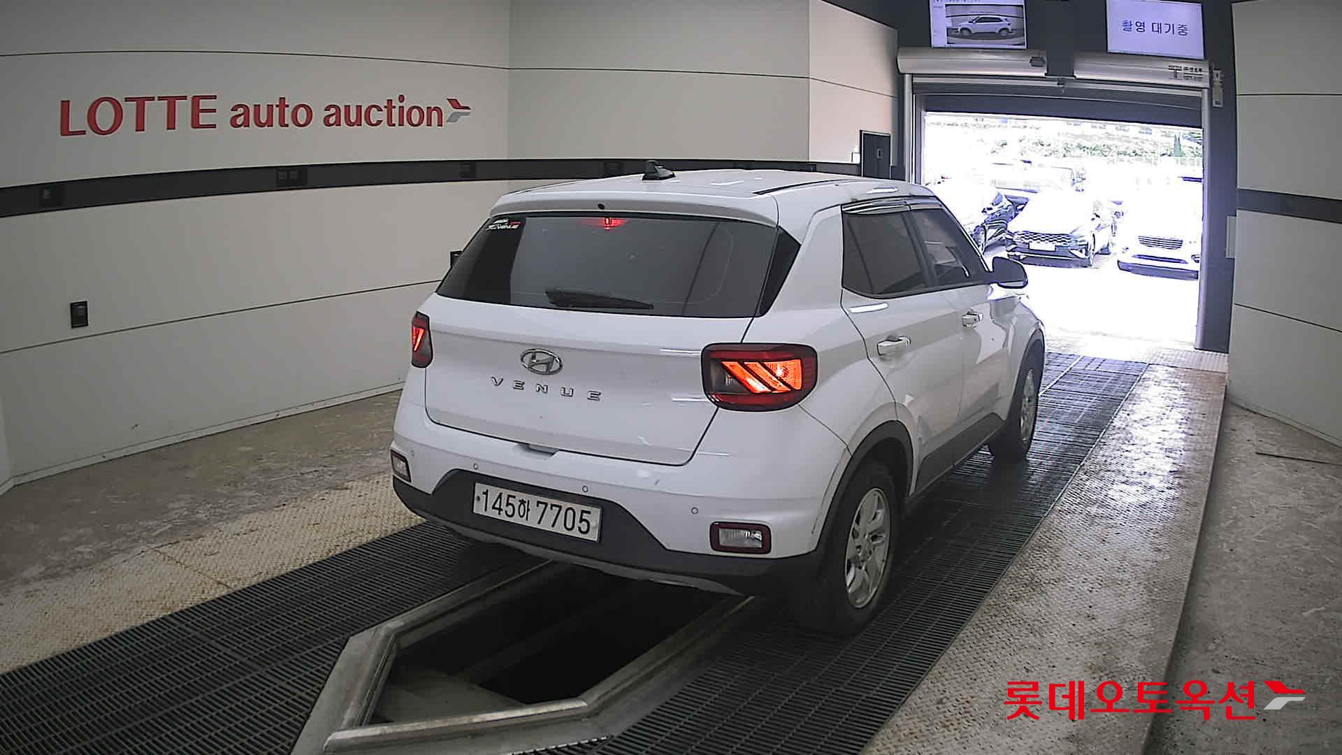 2020 - hyundai venue