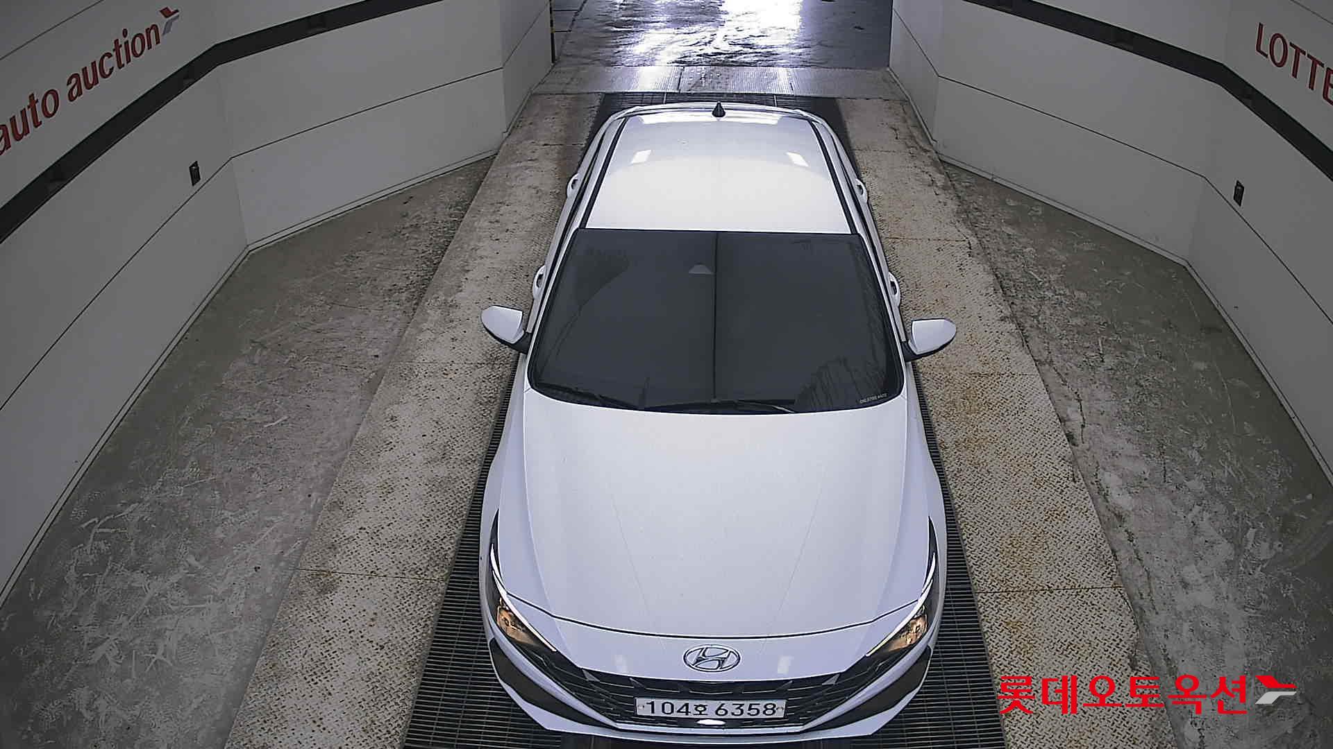 2021 - hyundai avante