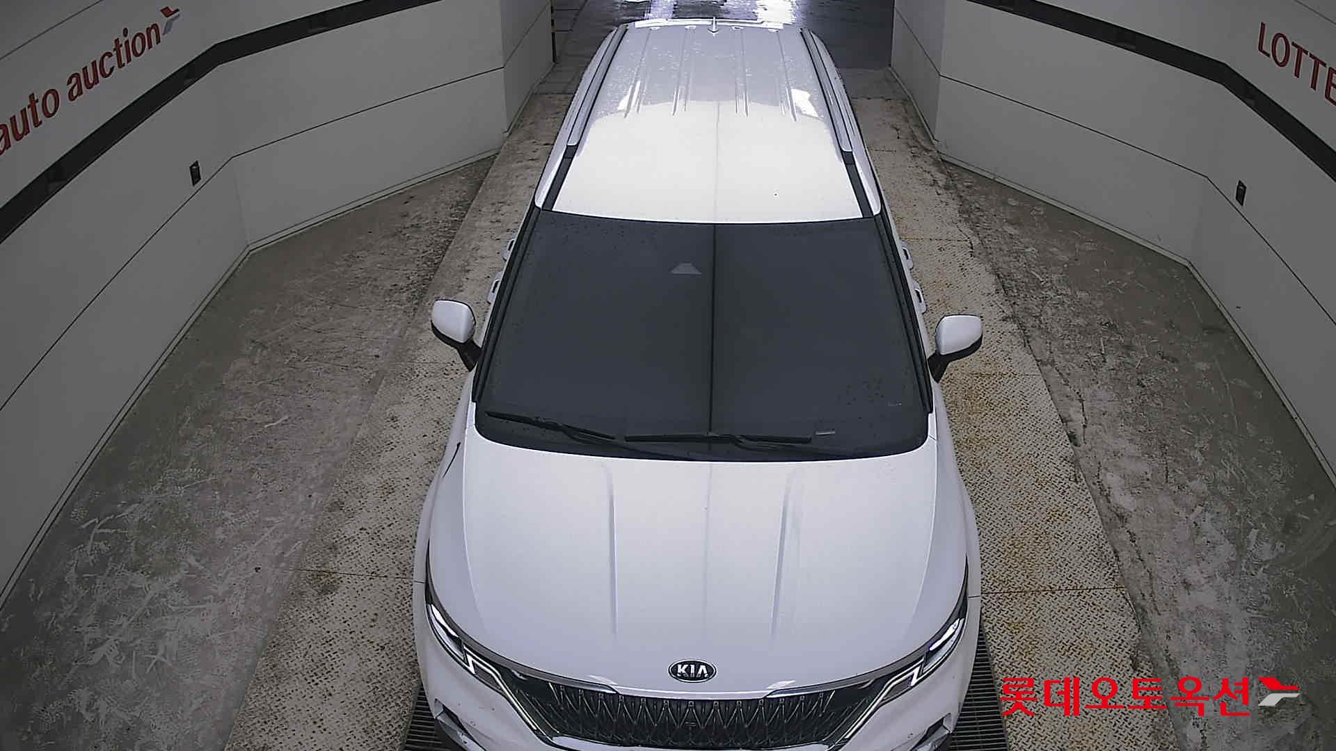 2021 - kia carnival