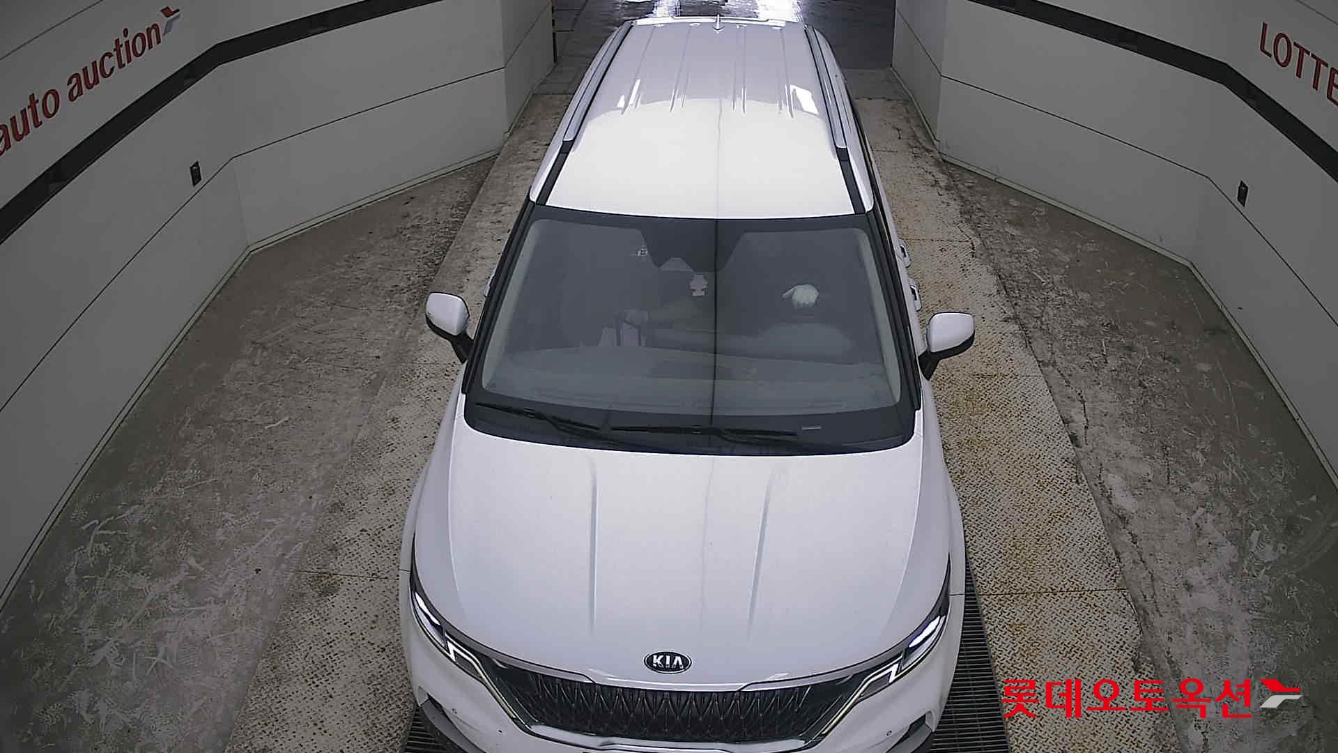 2021 - kia carnival