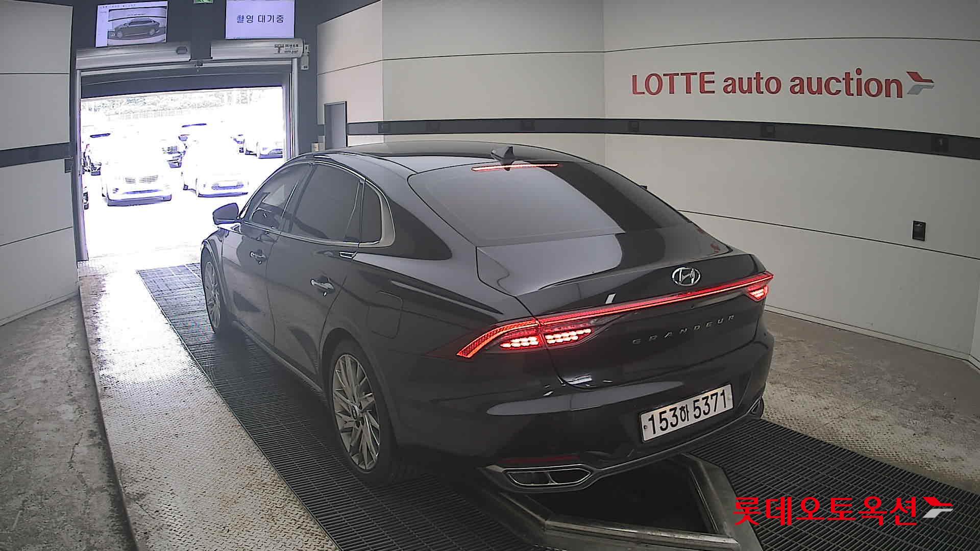 2021 - hyundai grandeur