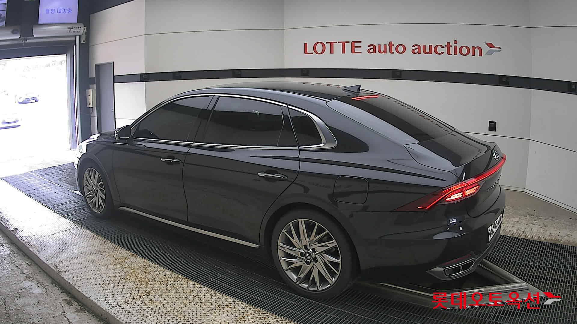 2021 - hyundai grandeur