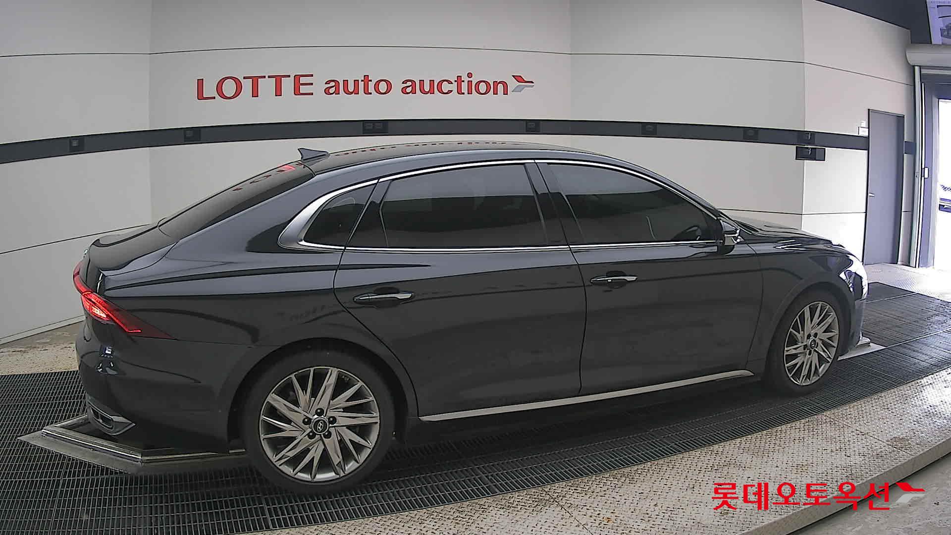 2021 - hyundai grandeur
