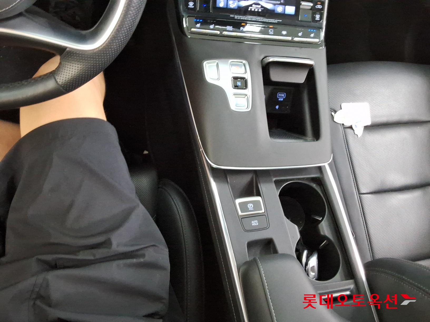 2021 - hyundai grandeur