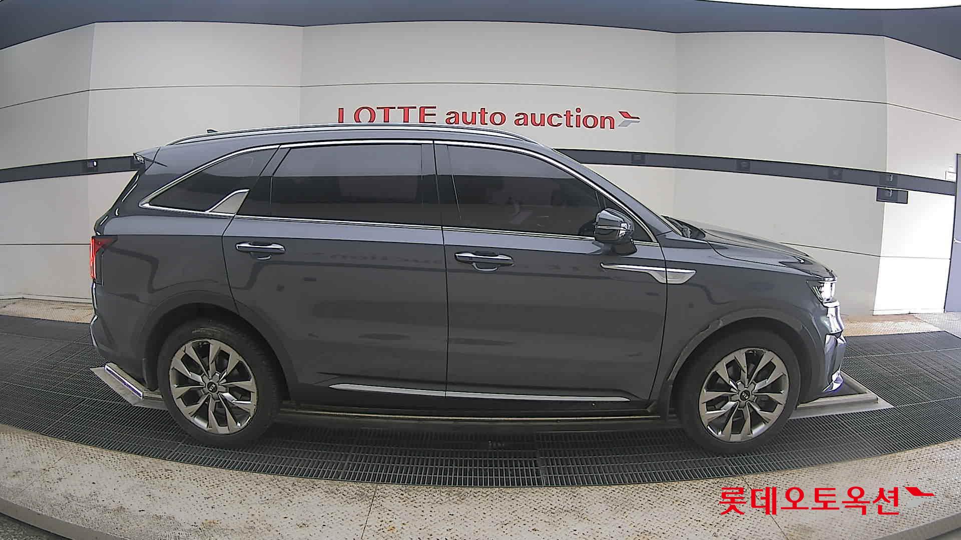 2021 - kia sorento