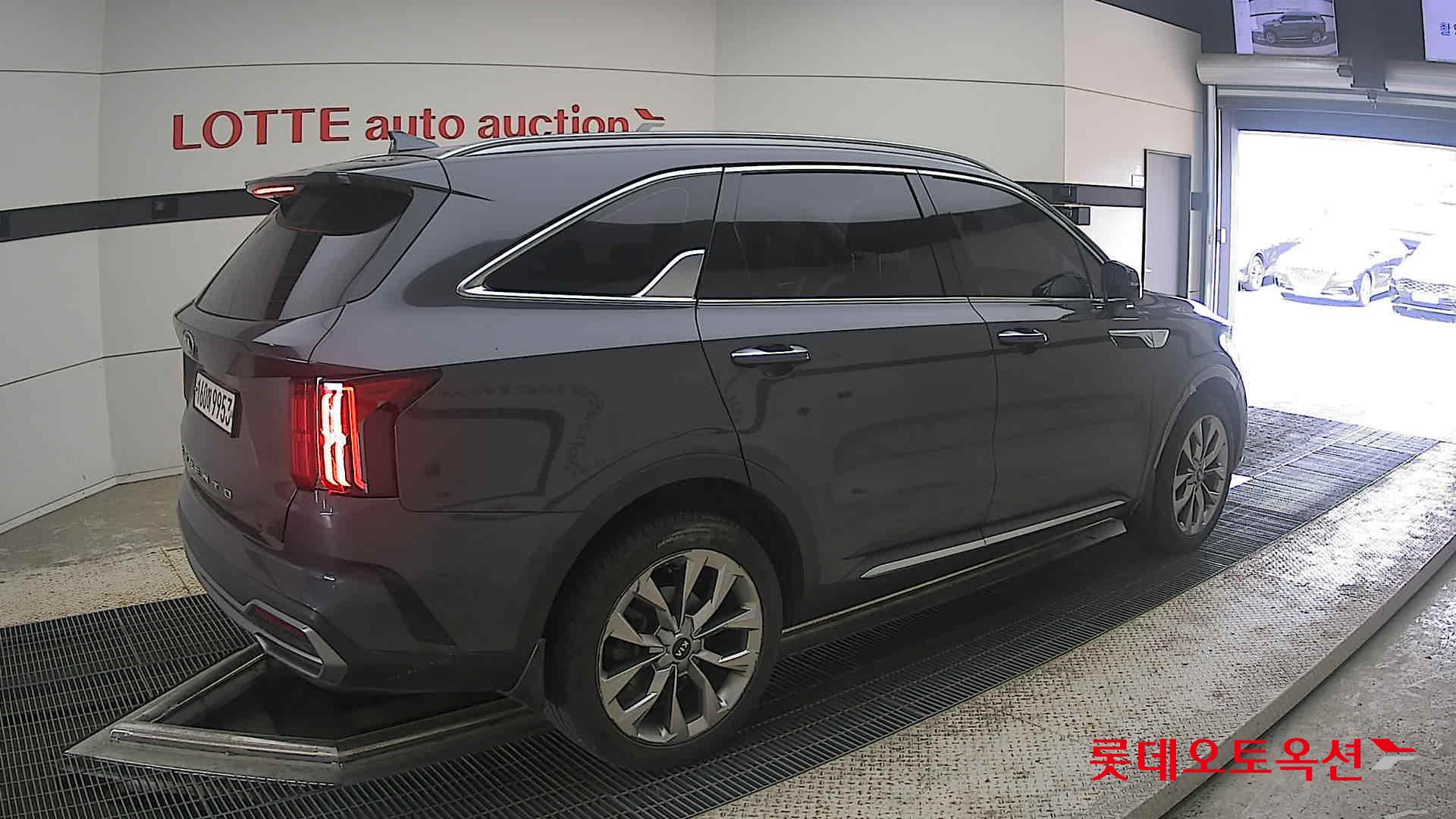 2021 - kia sorento