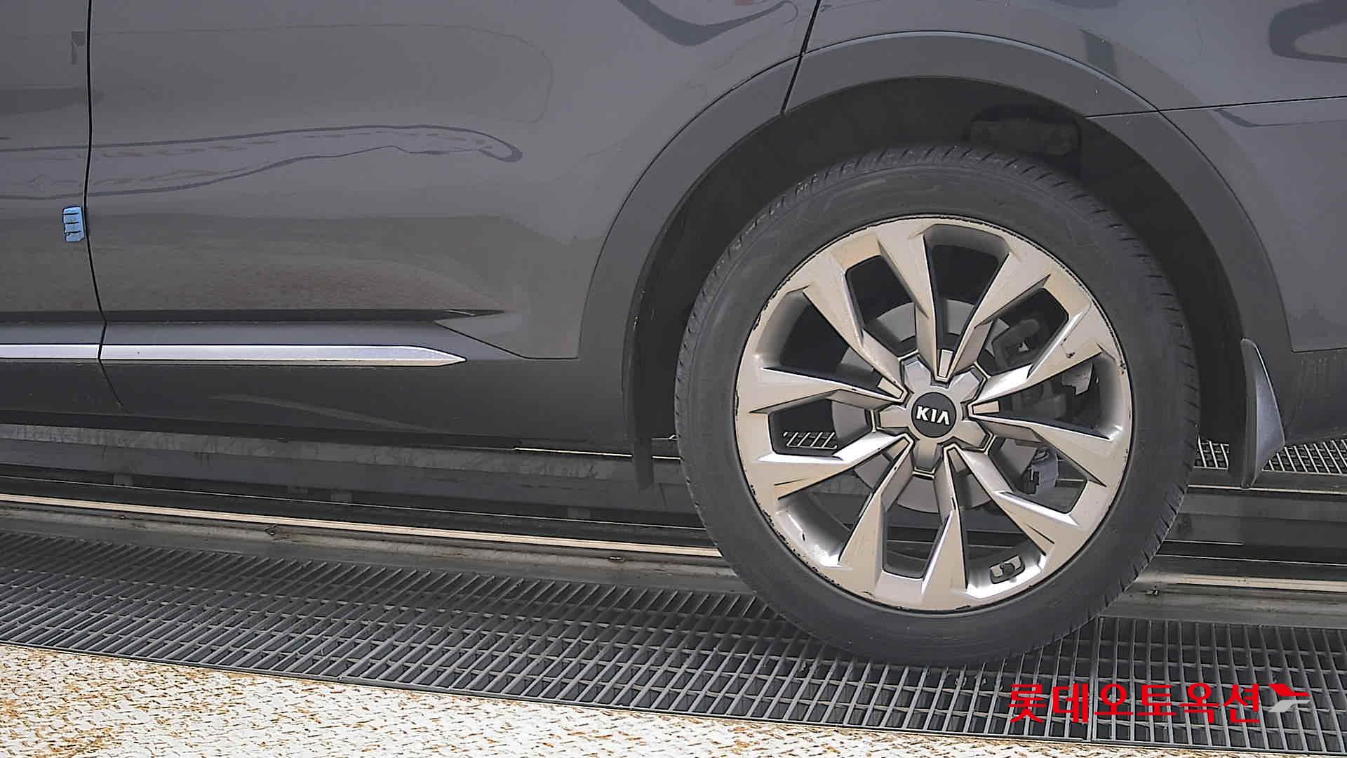 2021 - kia sorento