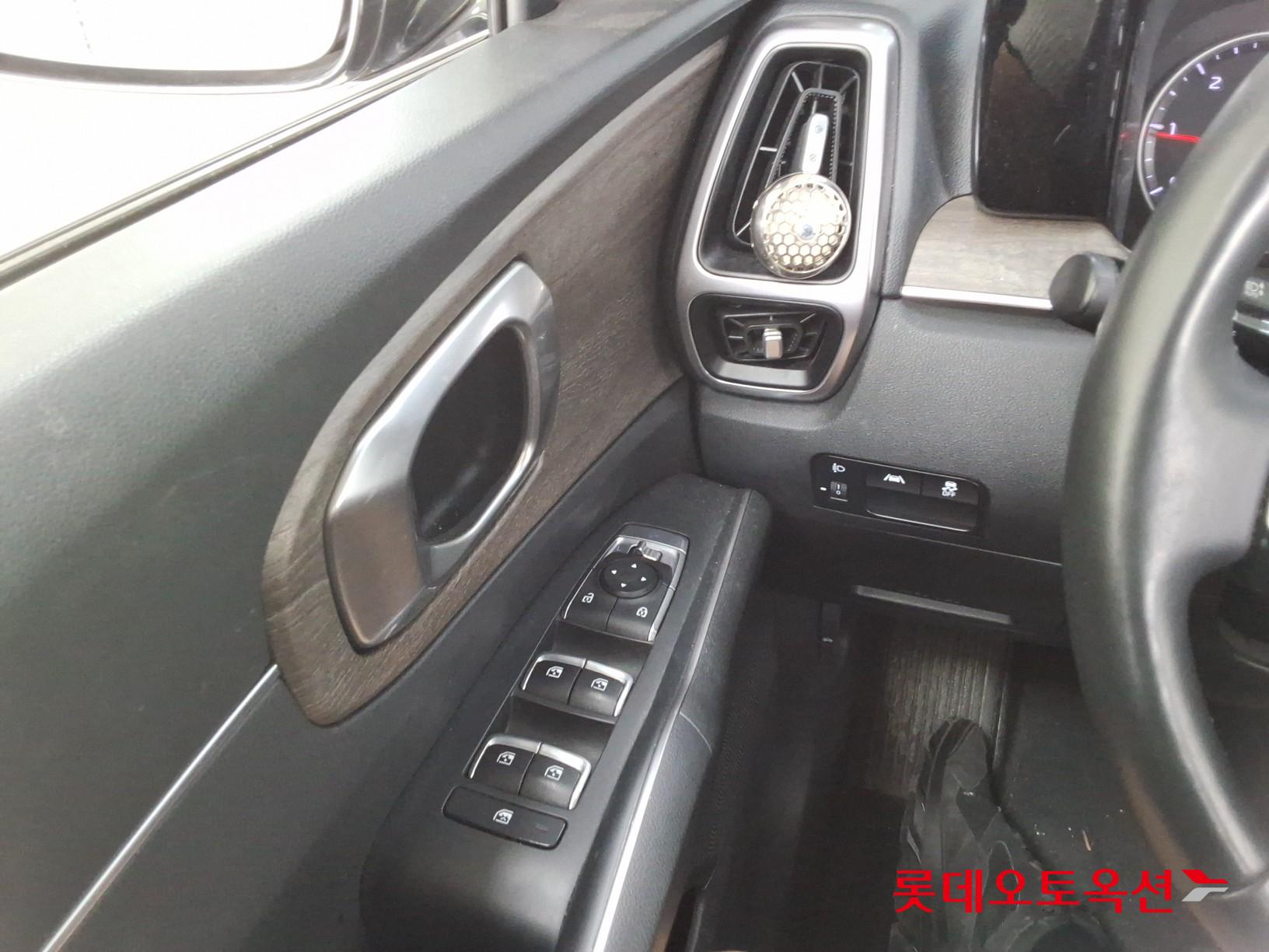 2021 - kia sorento