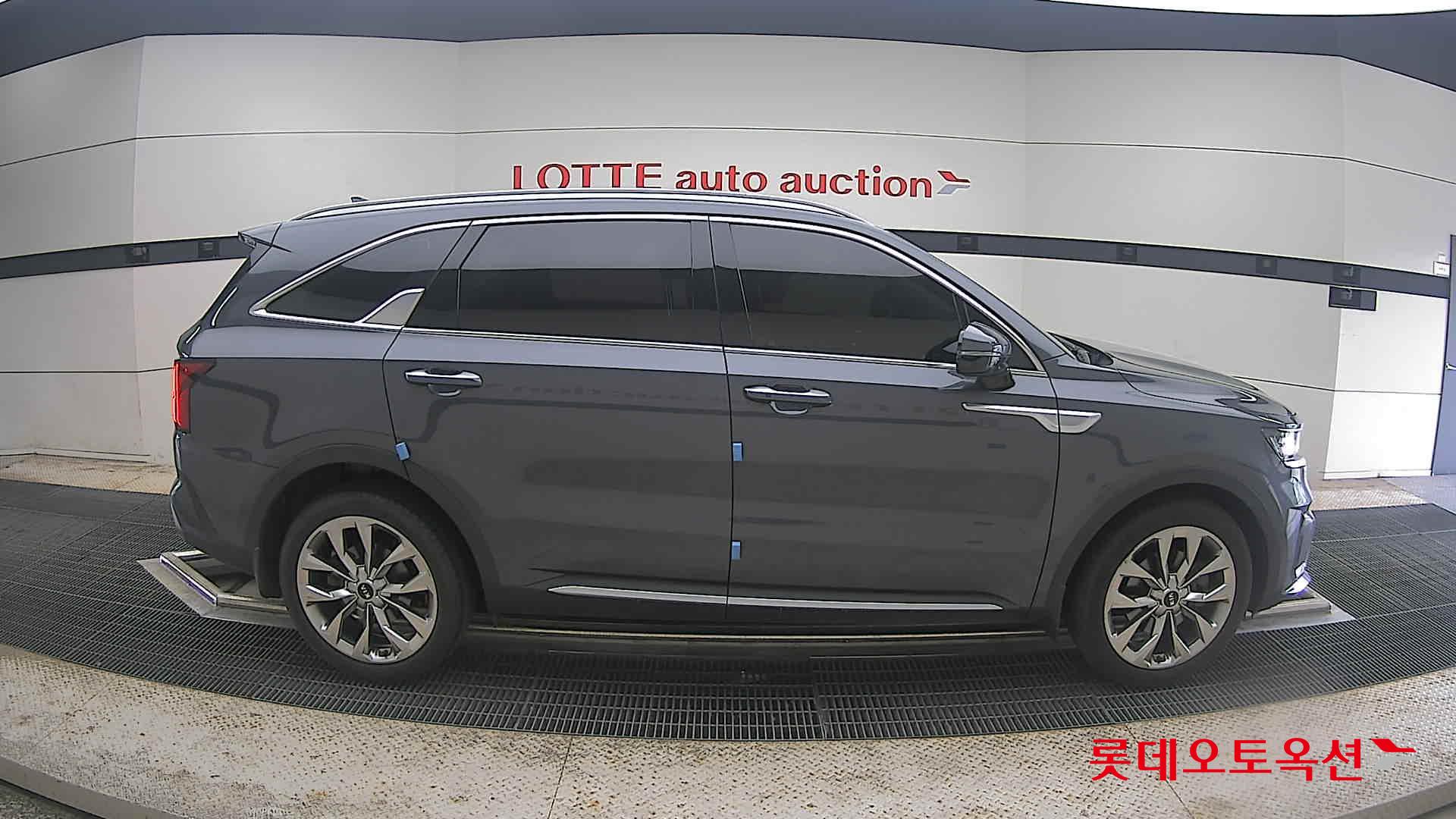 2021 - kia sorento